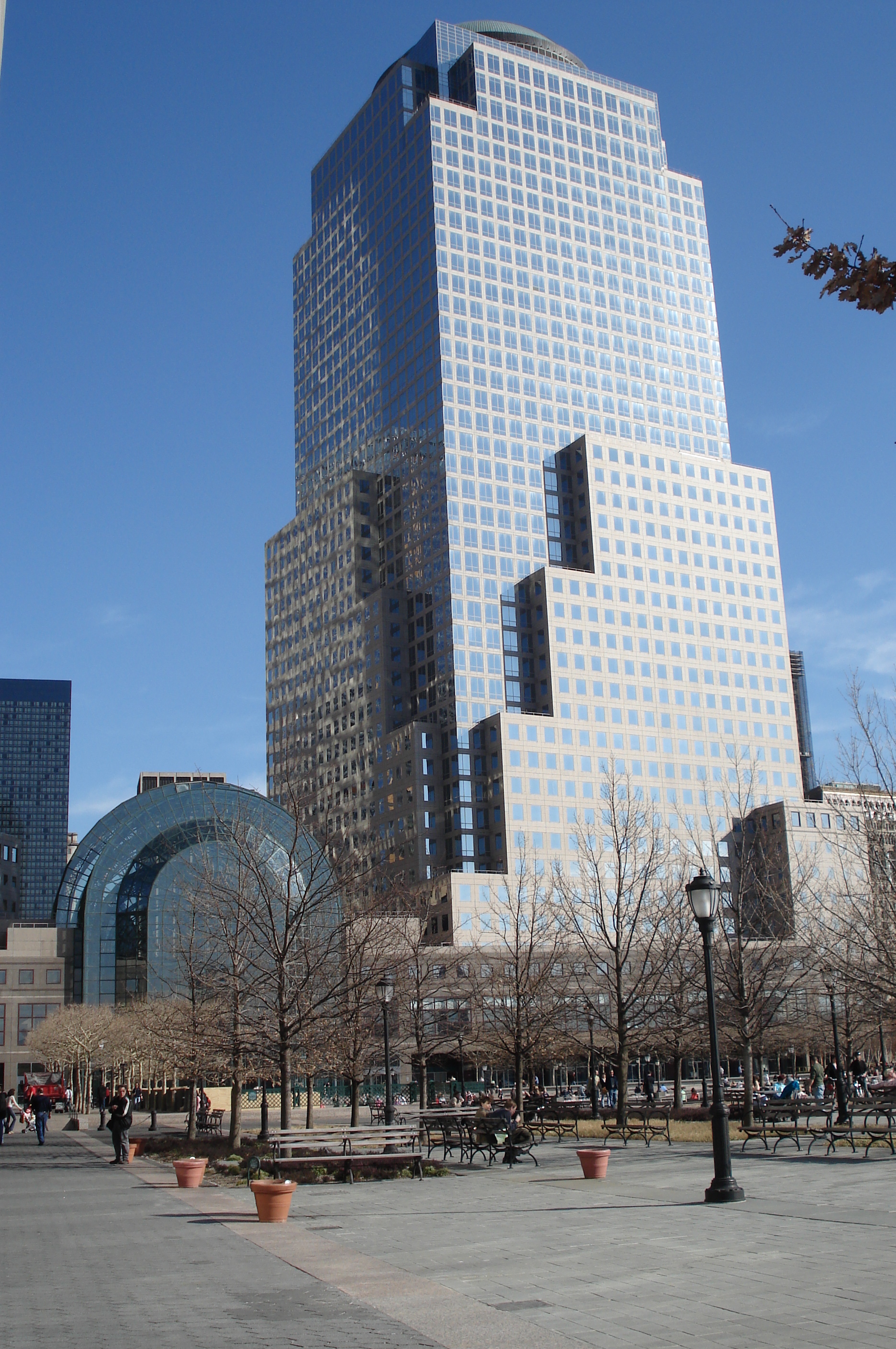 Picture United States New York Battery Park 2006-03 45 - Discovery Battery Park