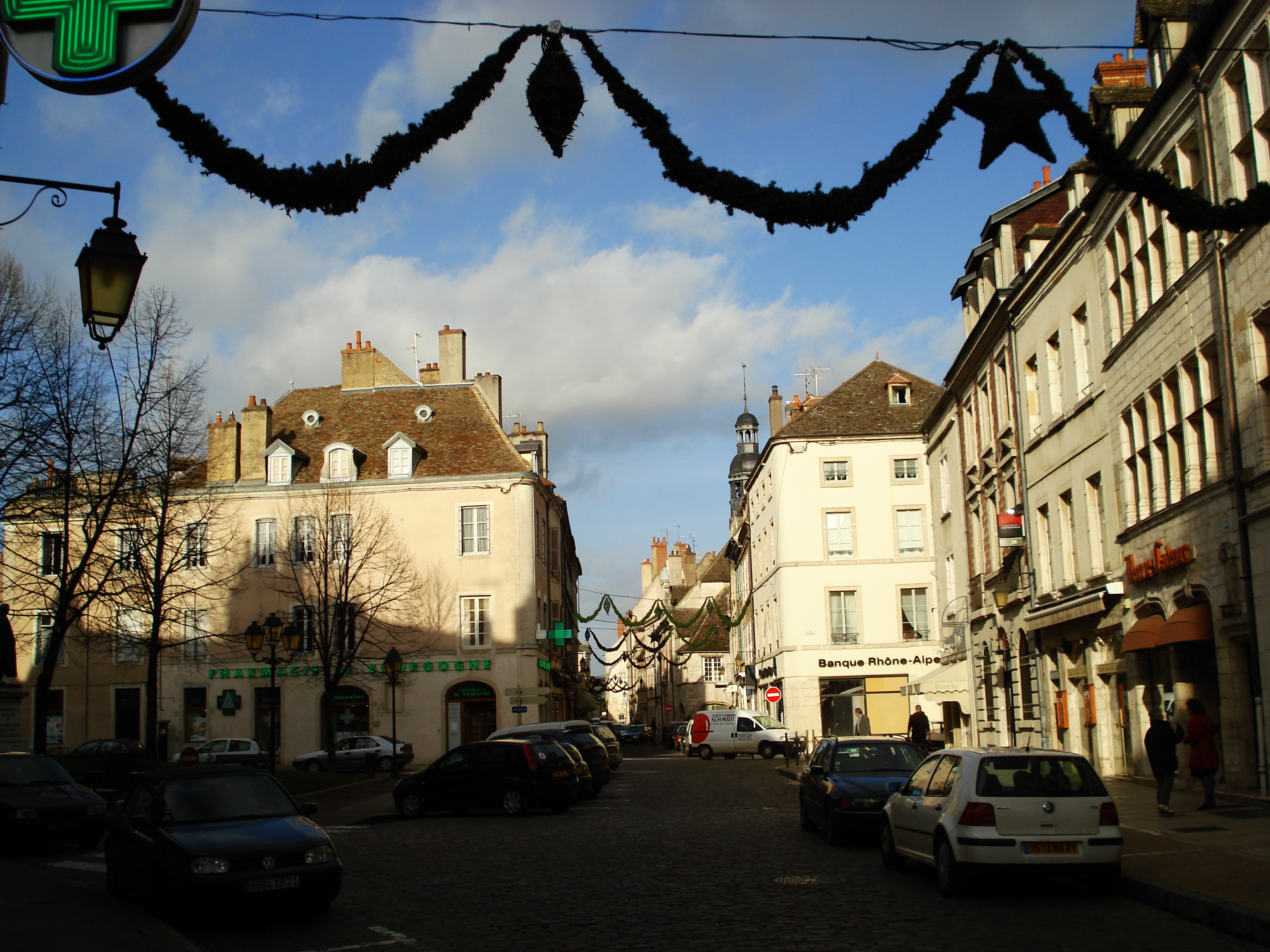 Picture France Beaune 2007-01 65 - Tour Beaune