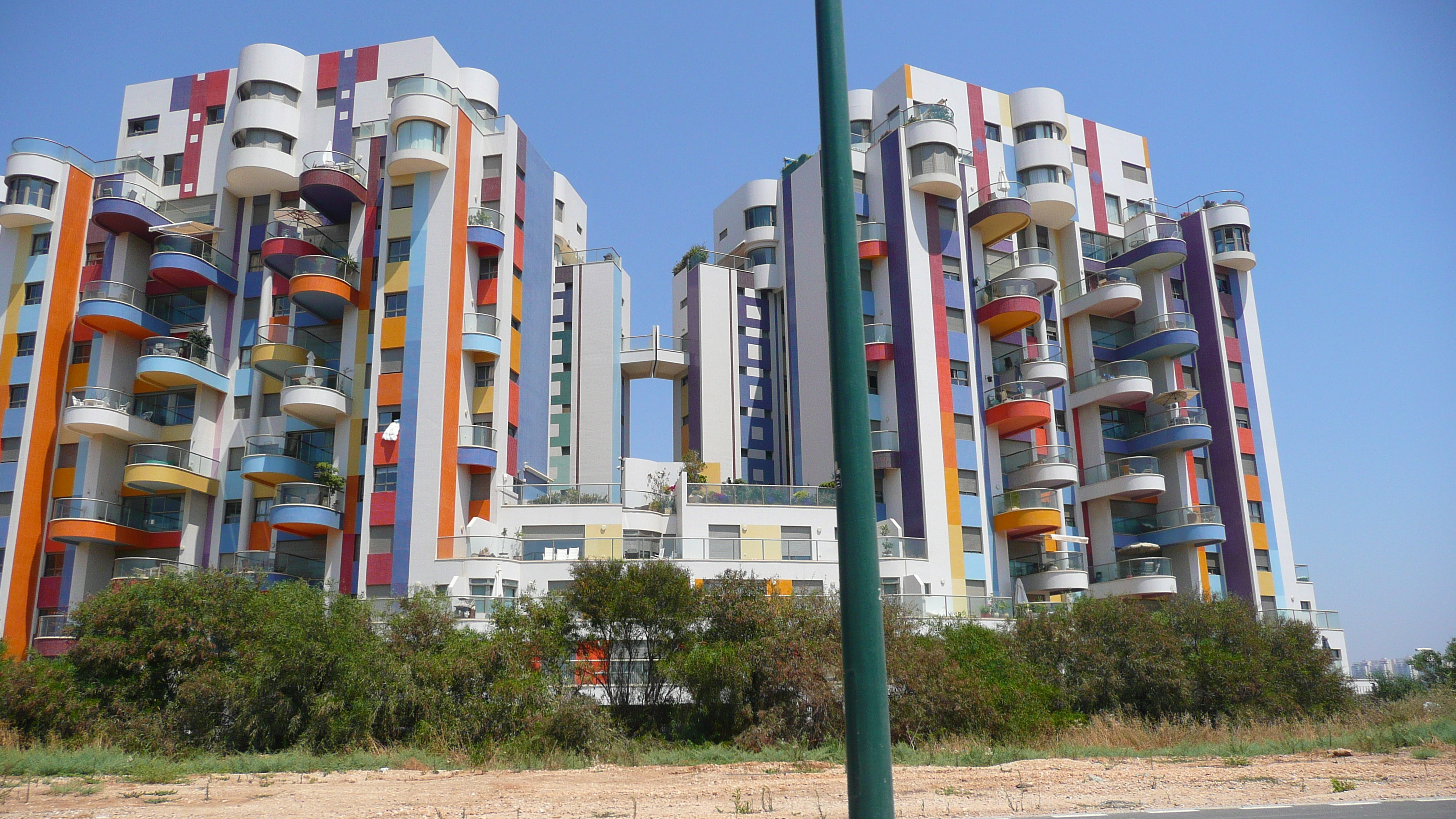 Picture Israel Tel Aviv North Tel Aviv 2007-06 52 - Tours North Tel Aviv