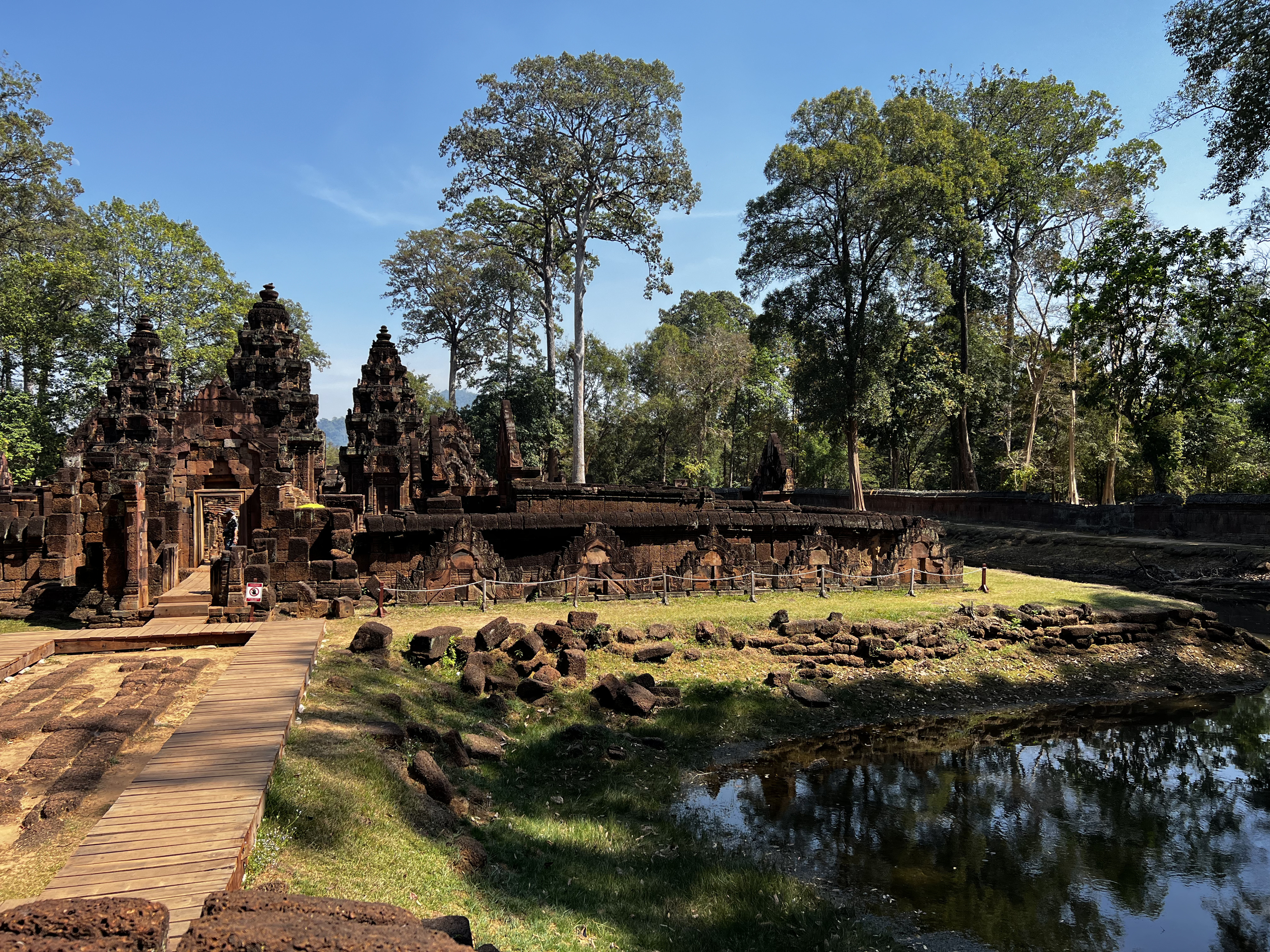 Picture Cambodia Siem Reap ⁨Banteay Srei⁩ 2023-01 25 - Recreation ⁨Banteay Srei⁩