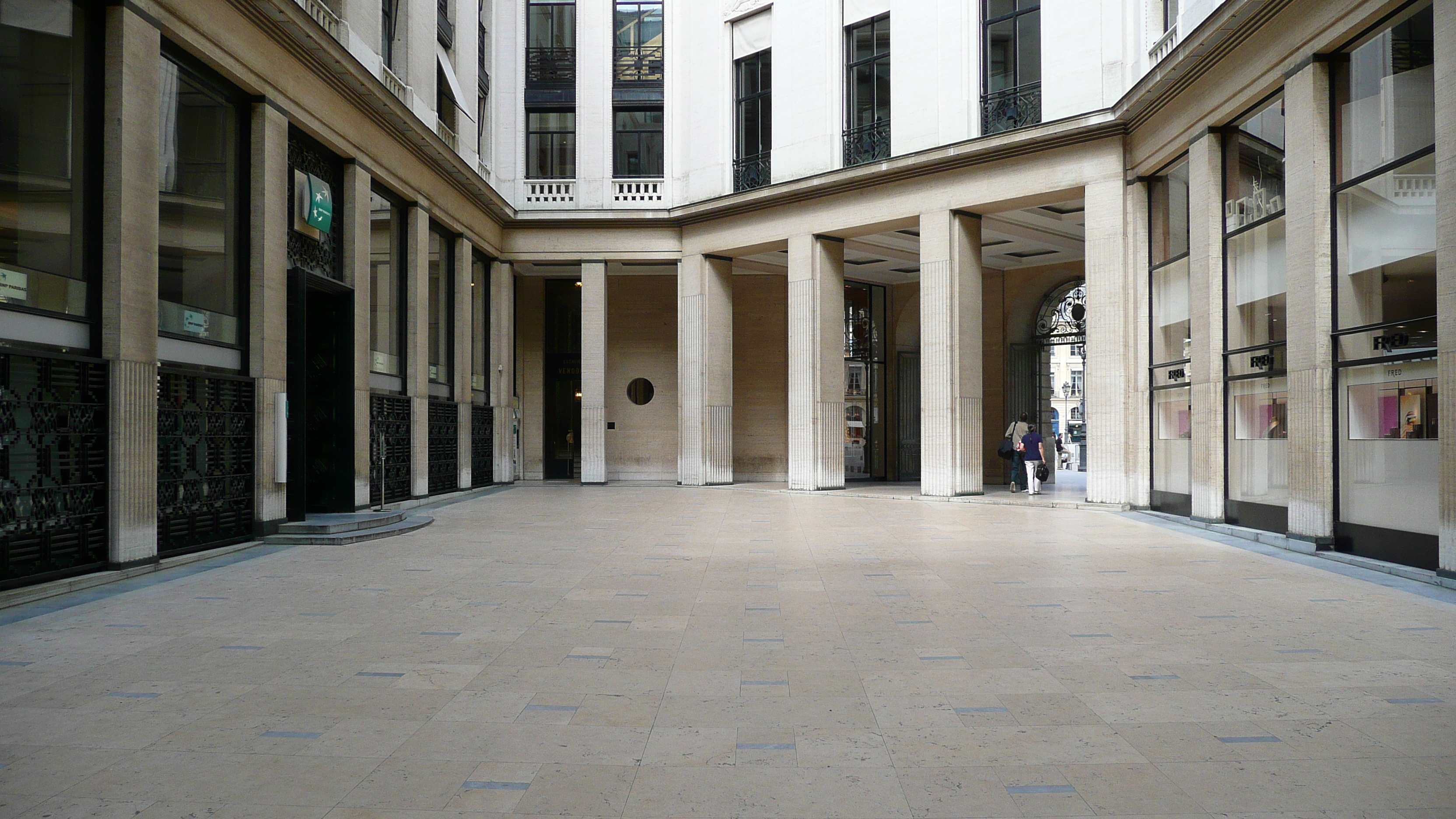 Picture France Paris Place Vendome 2007-07 45 - Journey Place Vendome