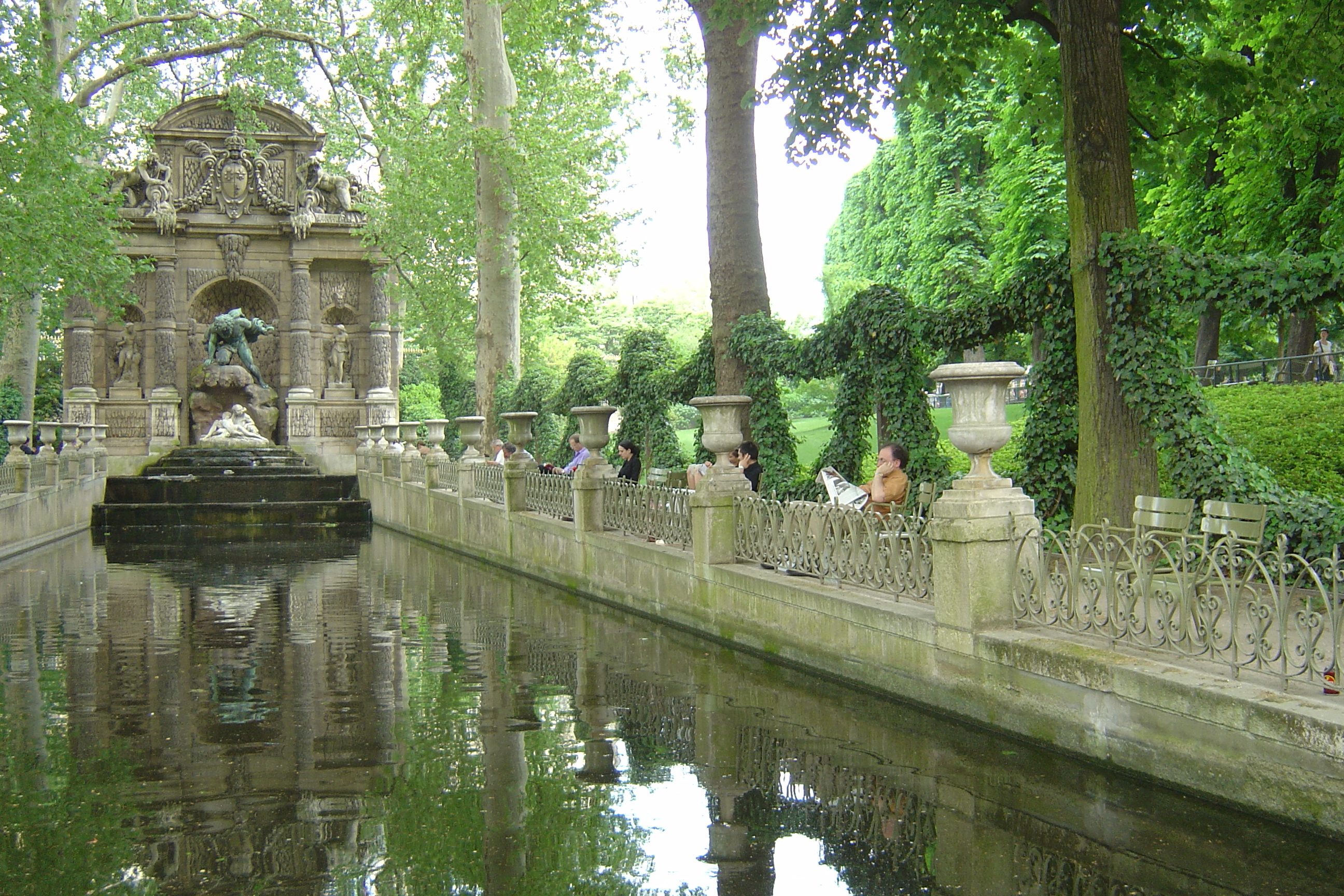 Picture France Paris Luxembourg Garden 2007-04 128 - Tours Luxembourg Garden