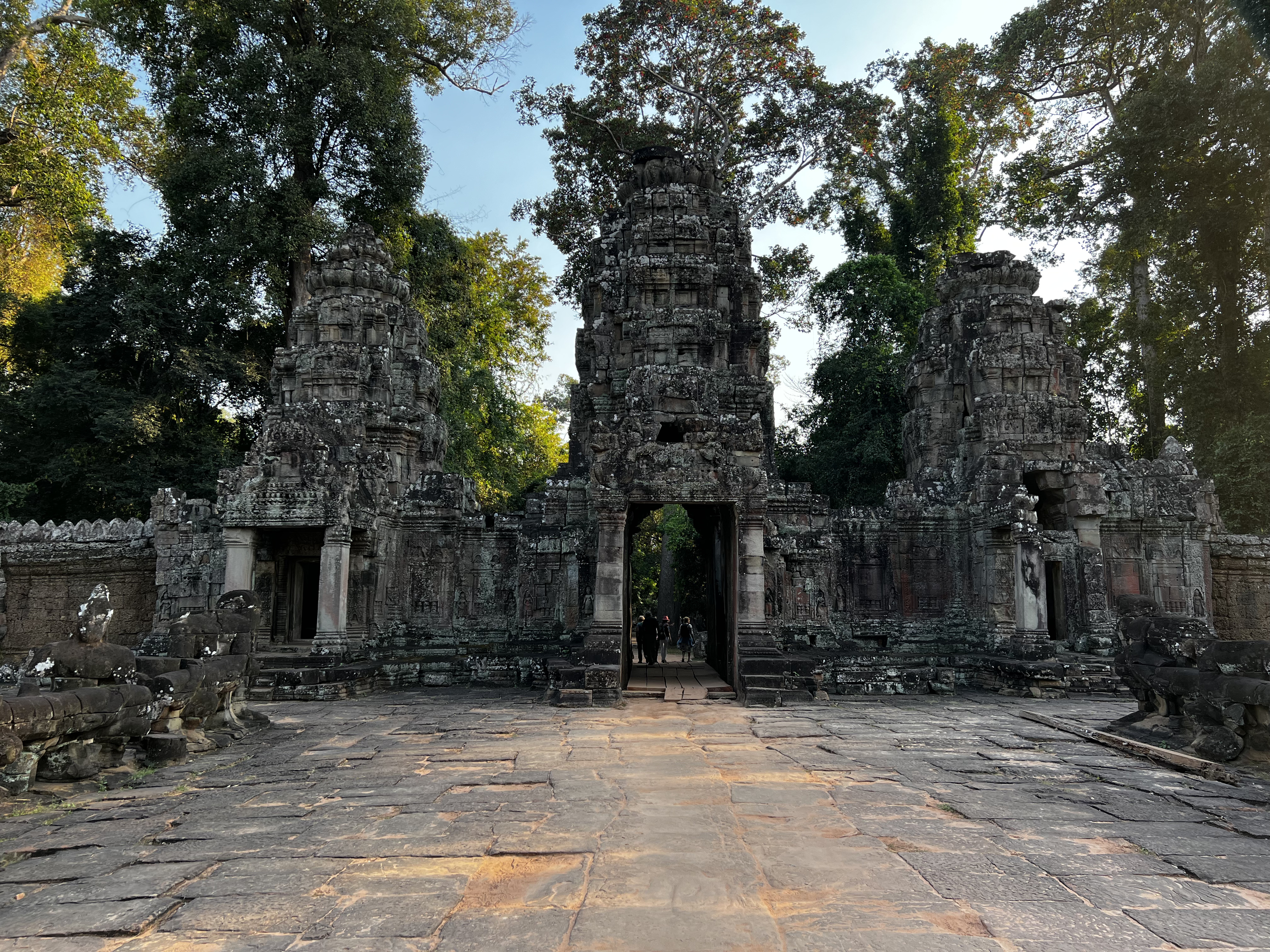 Picture Cambodia Siem Reap Preah Khan 2023-01 27 - Recreation Preah Khan