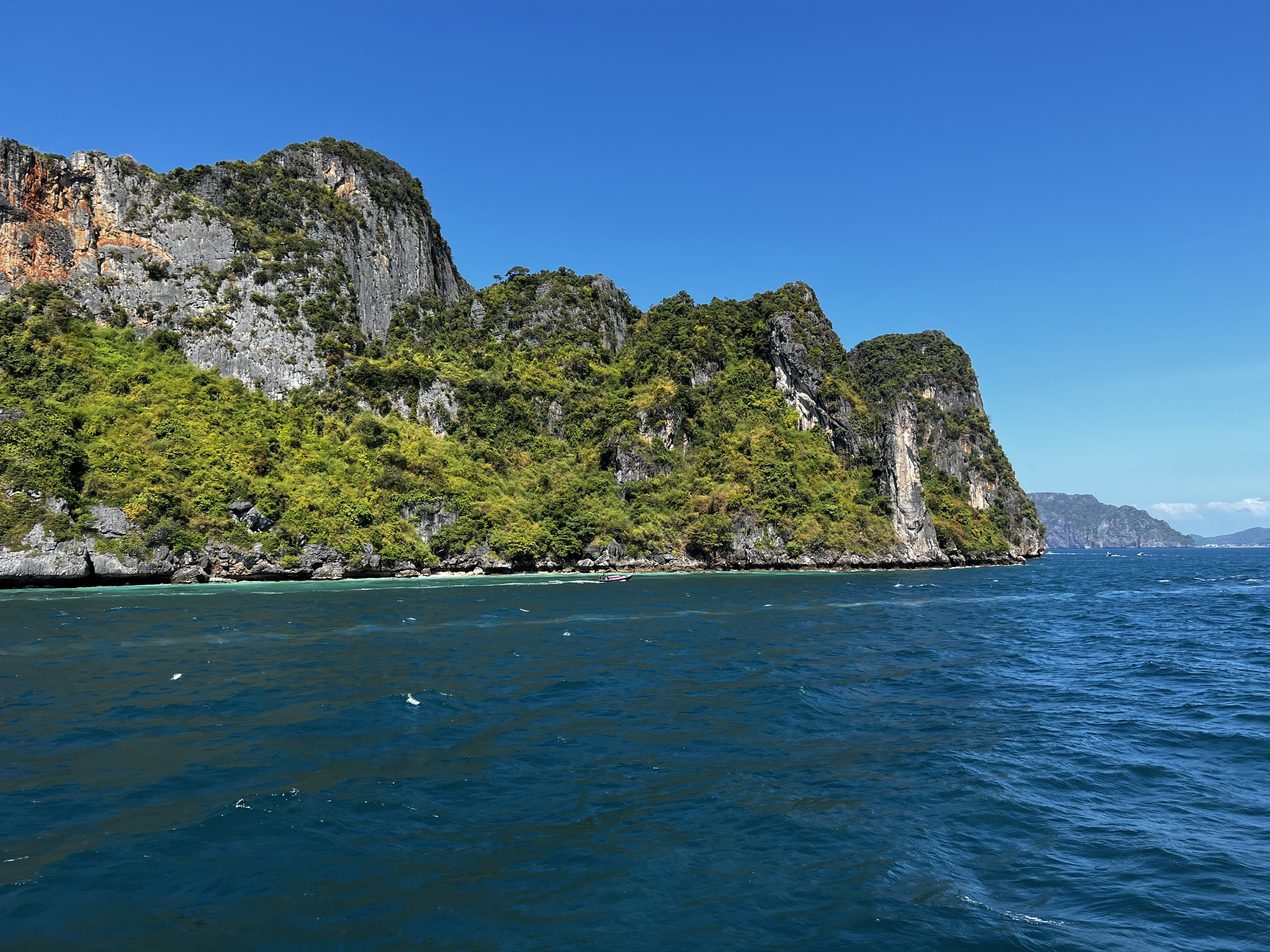 Picture Thailand Phuket to Ko Phi Phi Ferry 2021-12 131 - Center Phuket to Ko Phi Phi Ferry