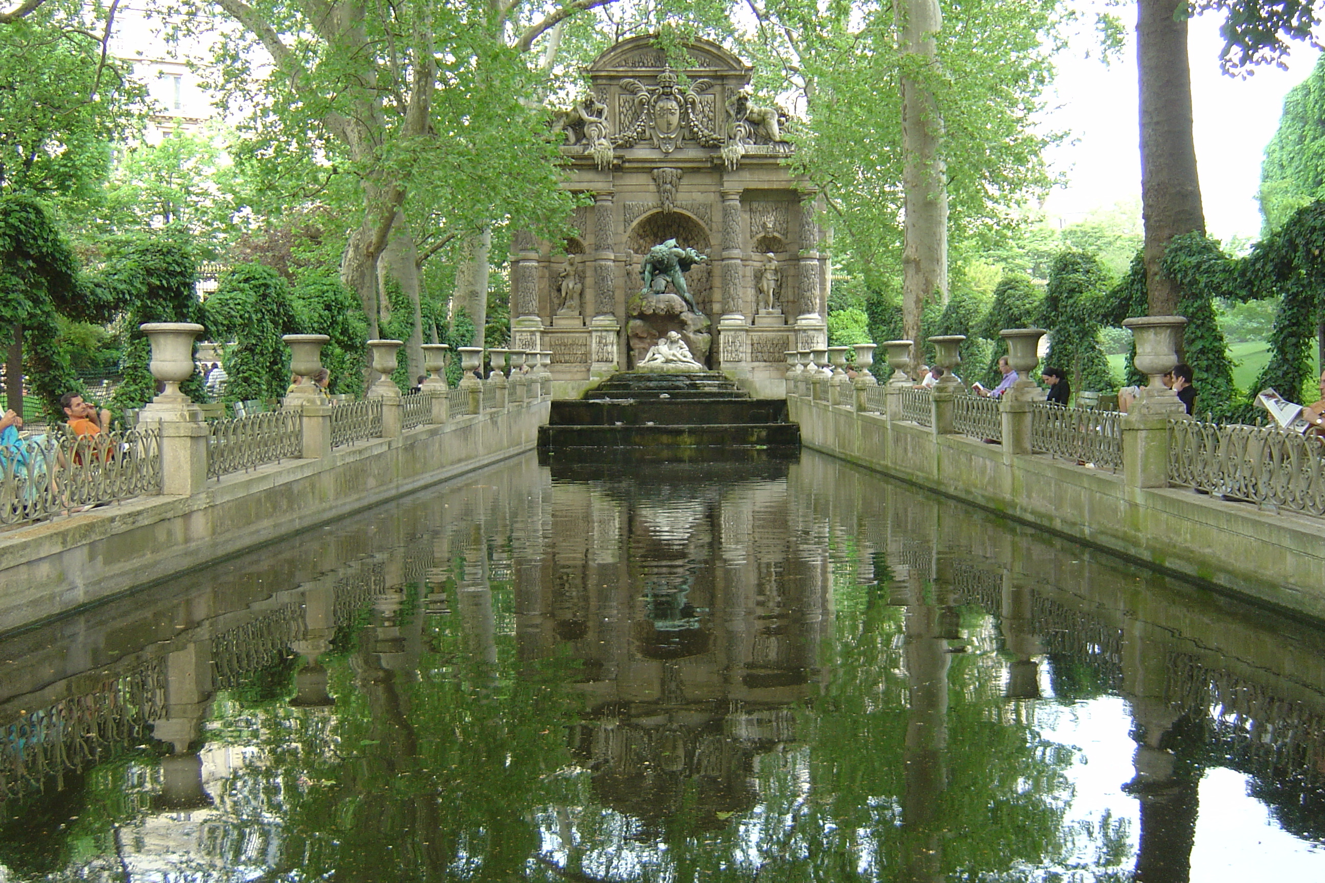 Picture France Paris Luxembourg Garden 2007-04 135 - Around Luxembourg Garden