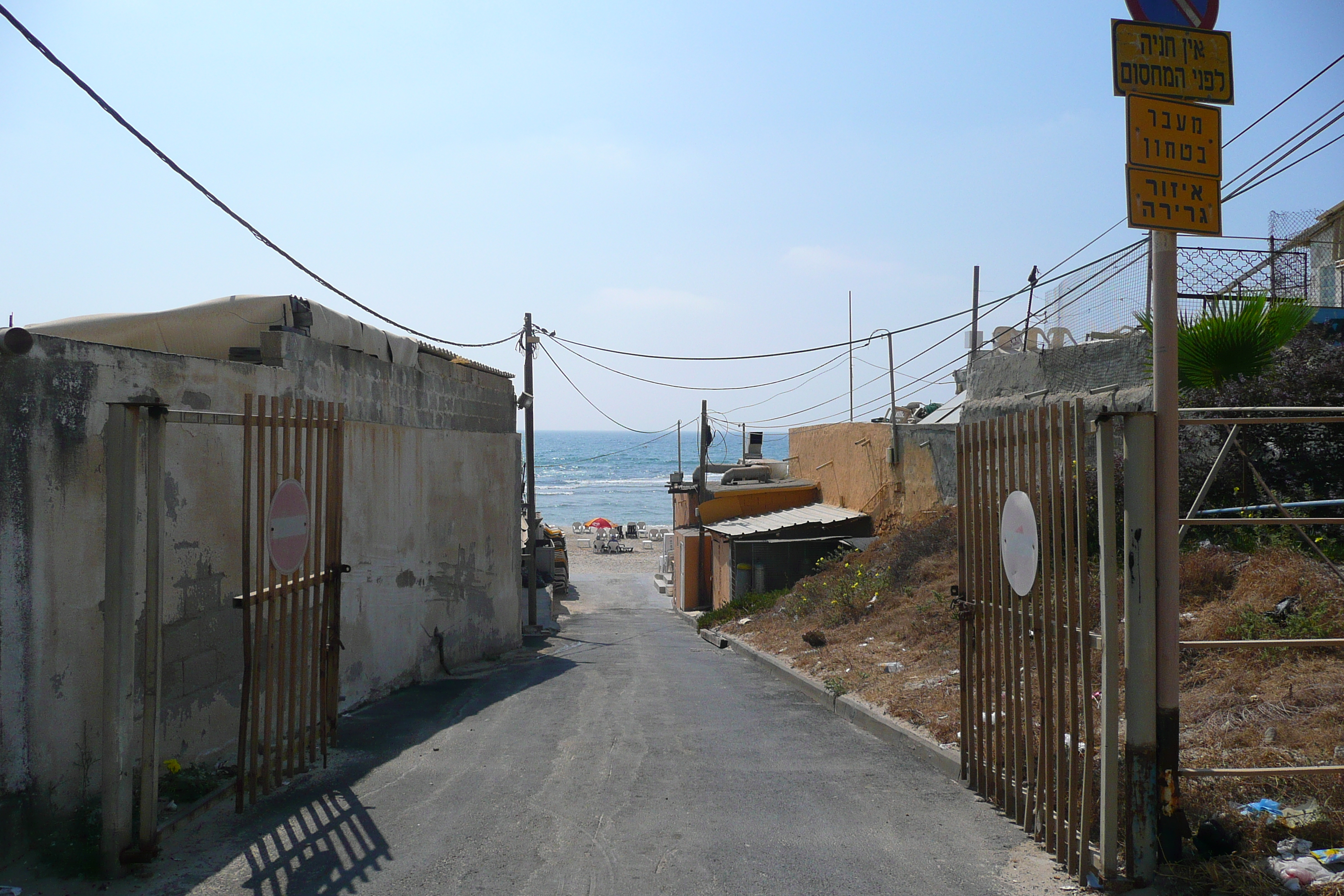 Picture Israel Bat Yam Beach 2007-06 8 - Around Bat Yam Beach