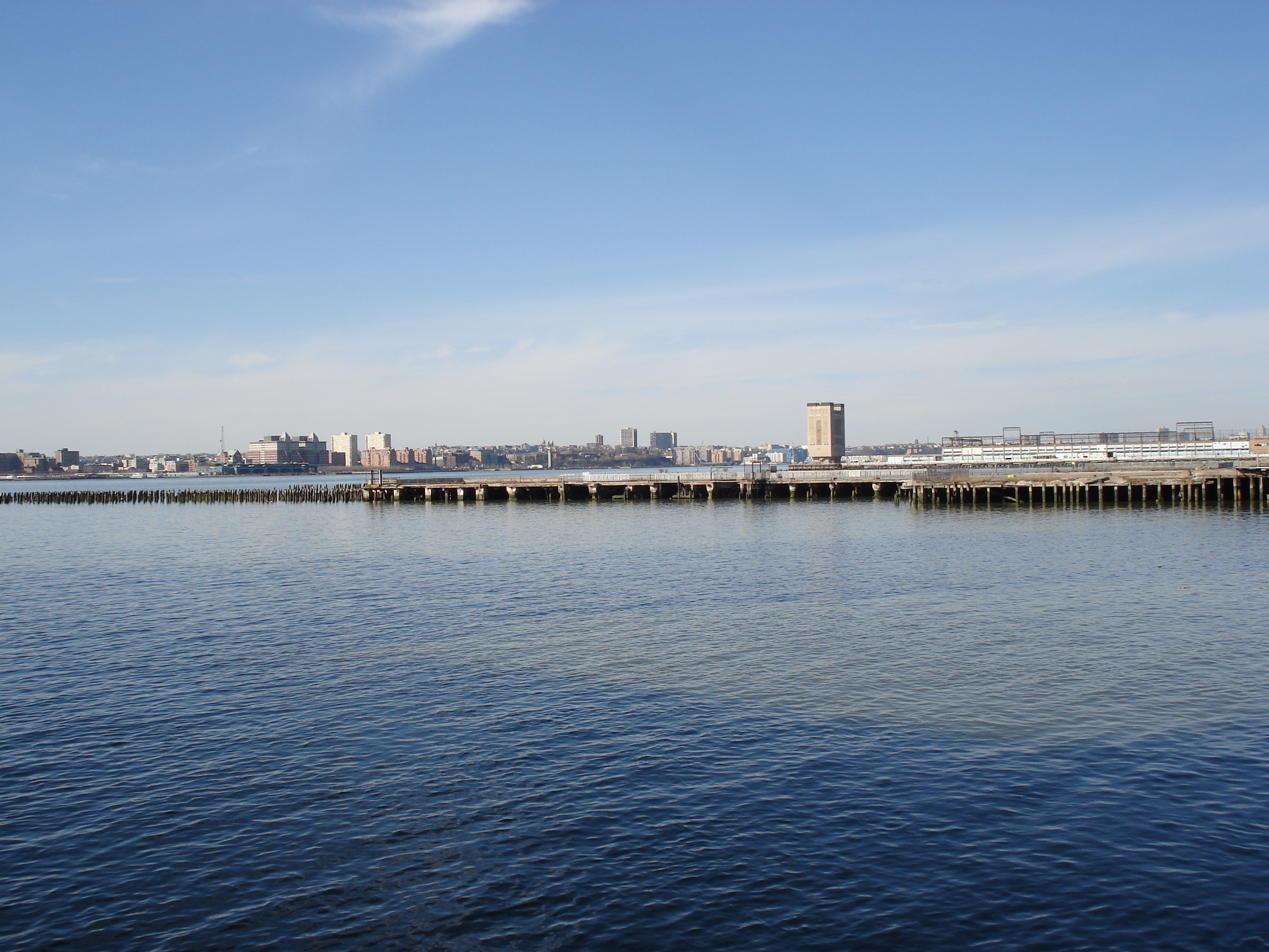 Picture United States New York Battery Park 2006-03 59 - Tour Battery Park