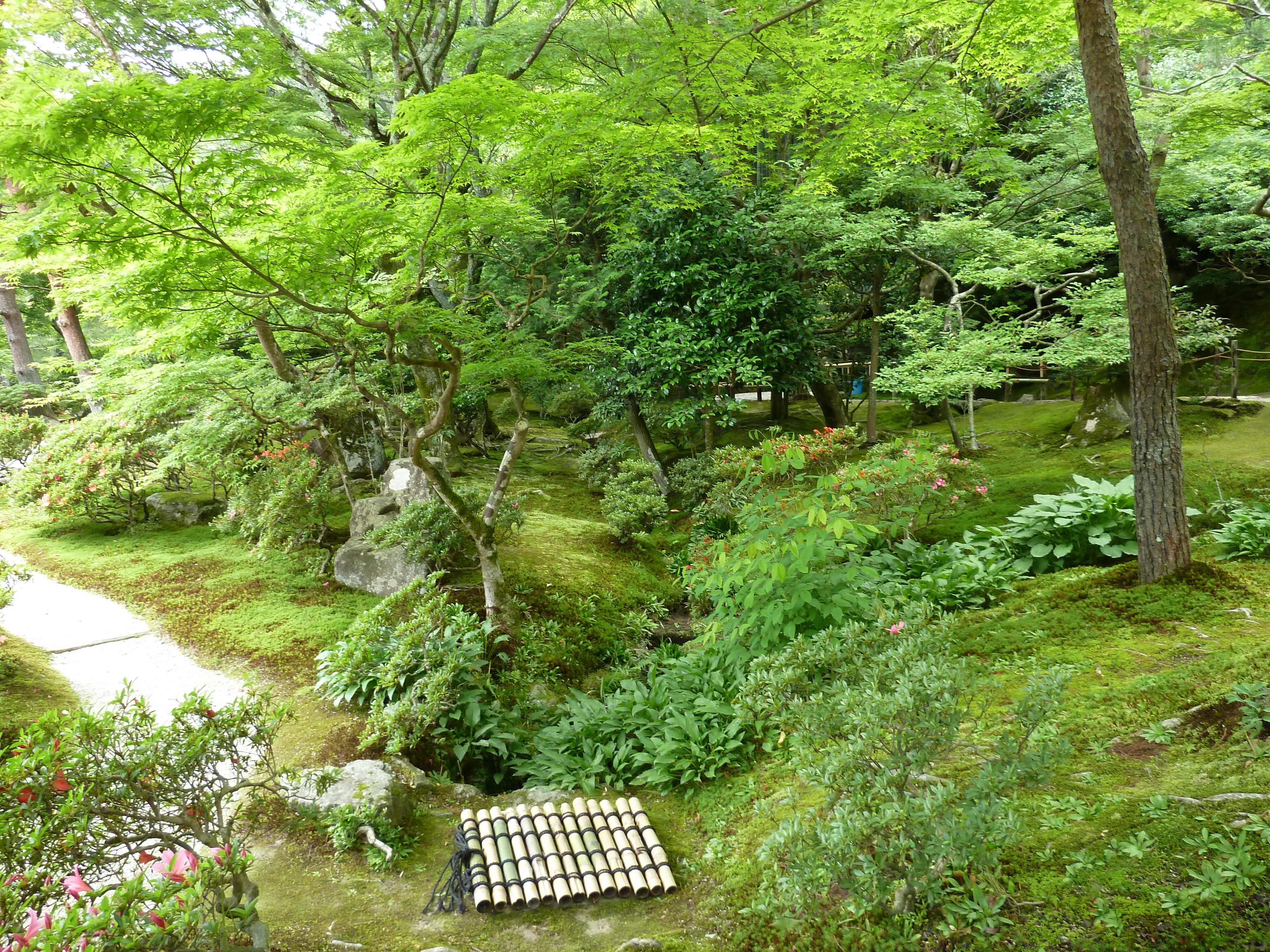 Picture Japan Kyoto Ginkakuji Temple(Silver Pavilion) 2010-06 50 - Center Ginkakuji Temple(Silver Pavilion)