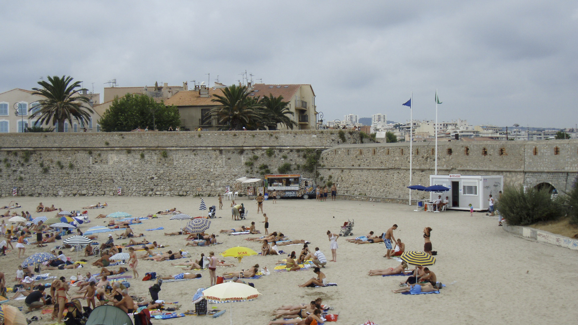 Picture France Antibes Plage de la Gravette 2007-08 2 - History Plage de la Gravette