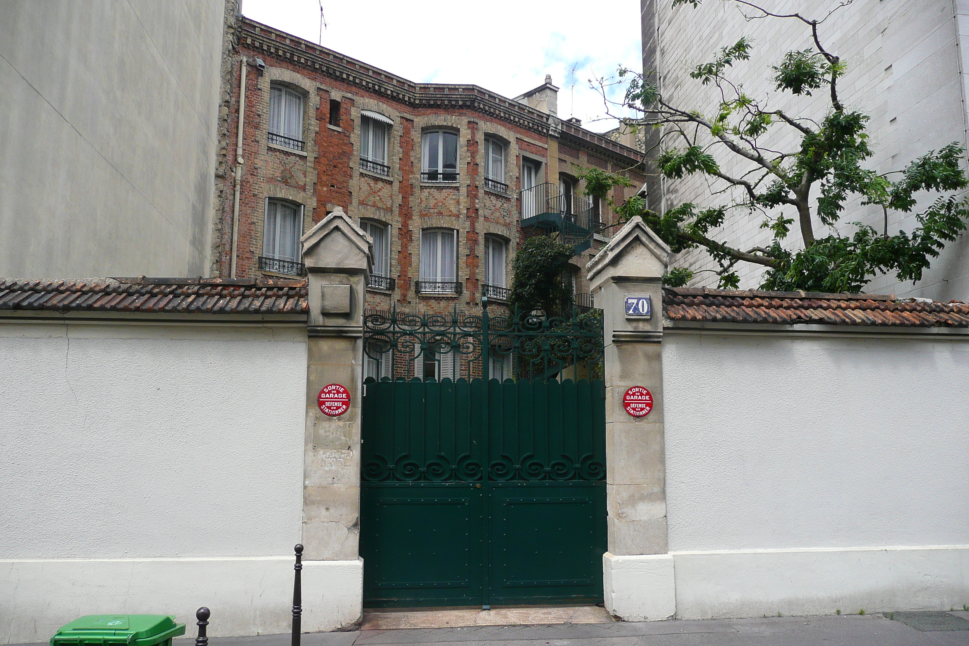 Picture France Paris Rue Ampere 2007-06 62 - Center Rue Ampere