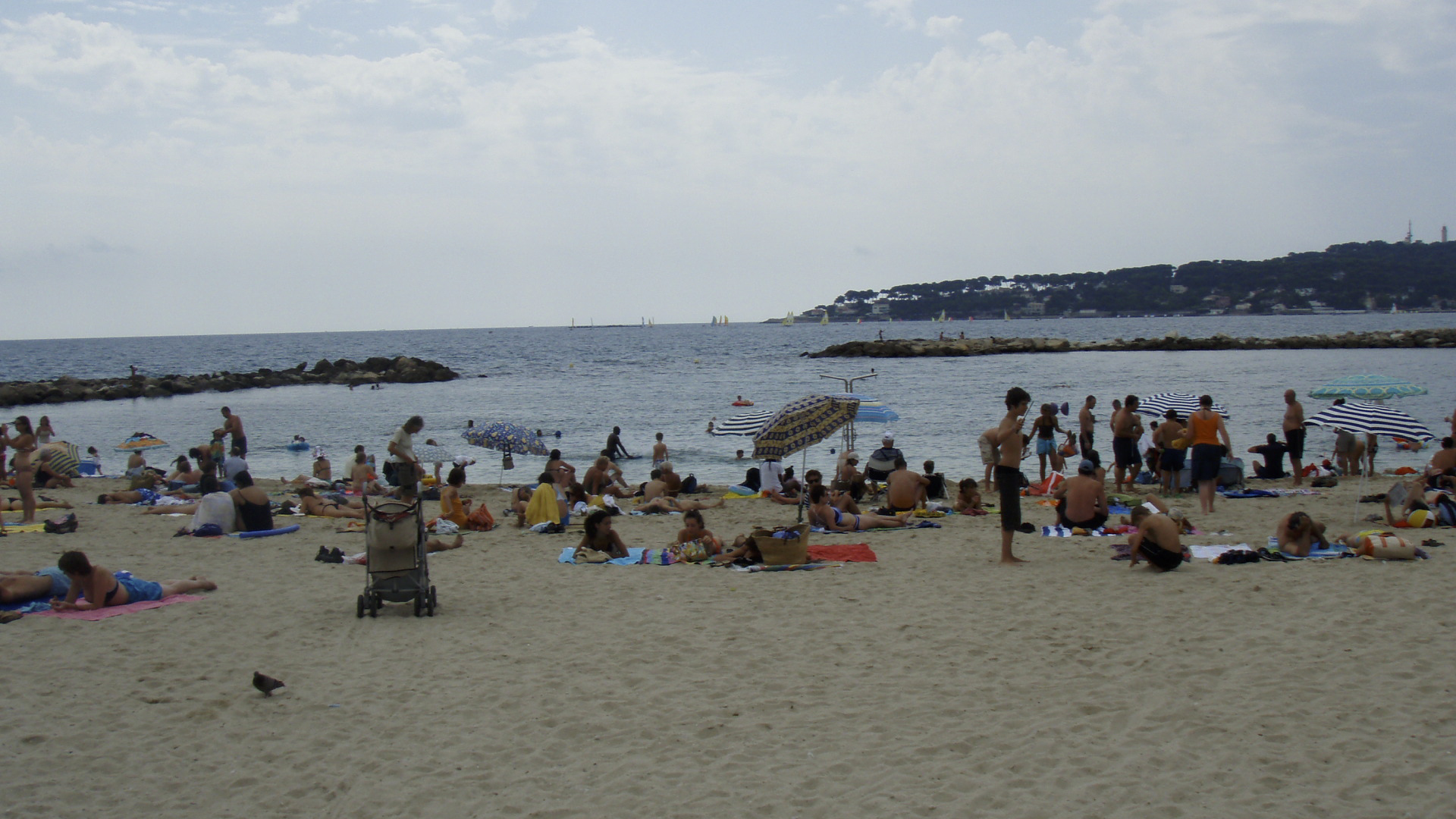 Picture France Antibes Plage de la Gravette 2007-08 5 - Tours Plage de la Gravette