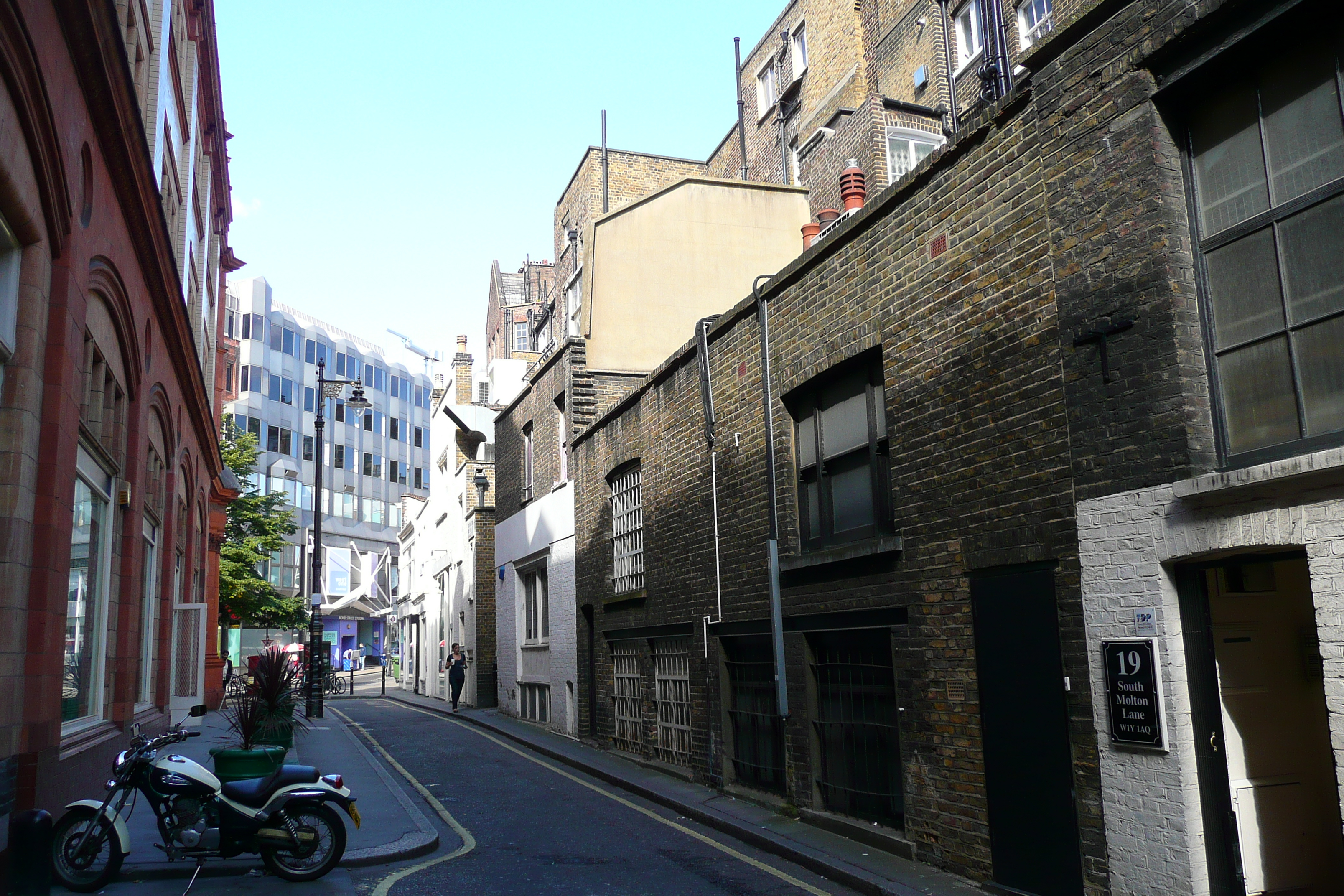 Picture United Kingdom London South Molton Lane 2007-09 20 - Discovery South Molton Lane