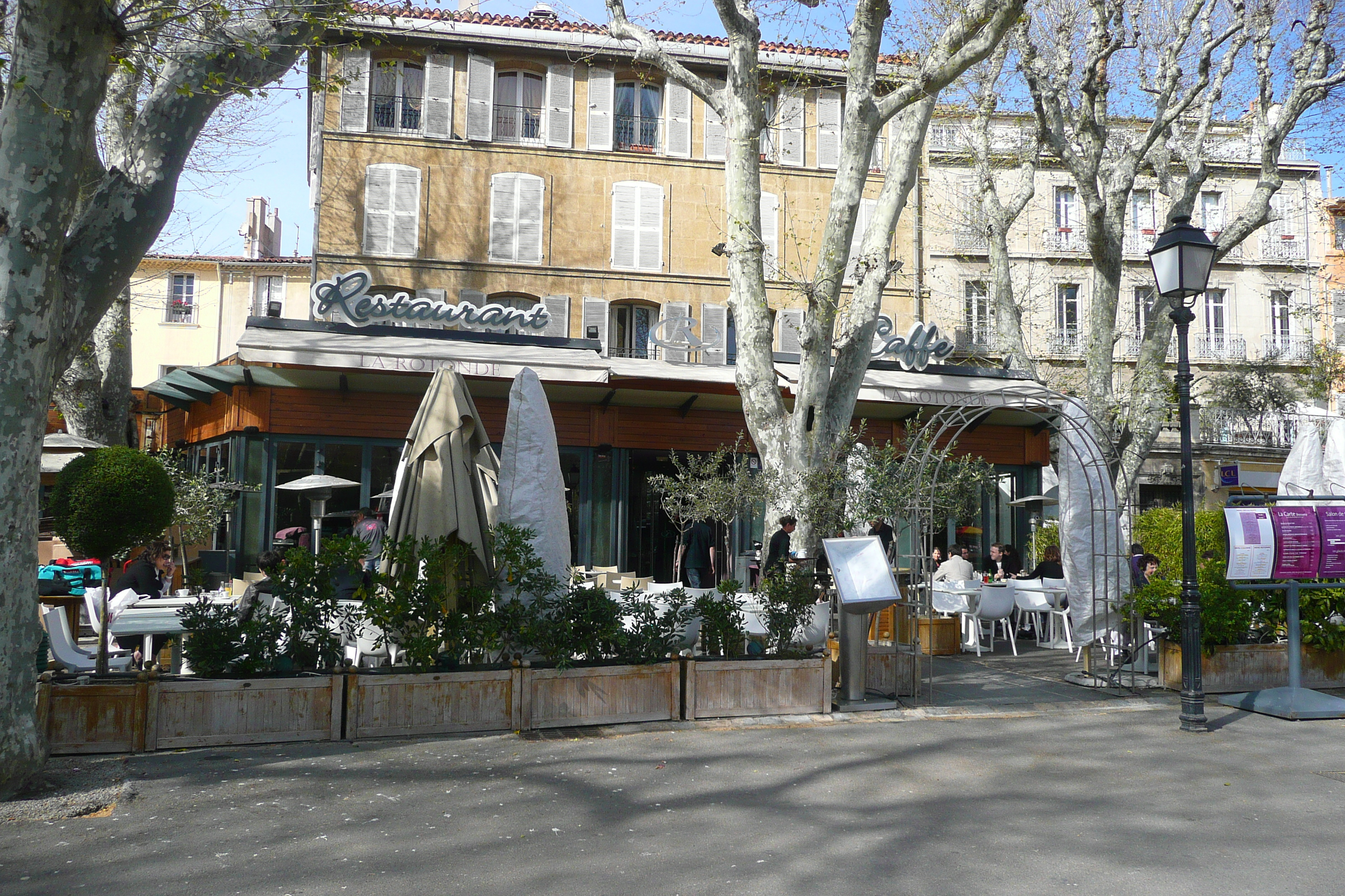 Picture France Aix en Provence Place du General de Gaulle 2008-04 11 - Around Place du General de Gaulle