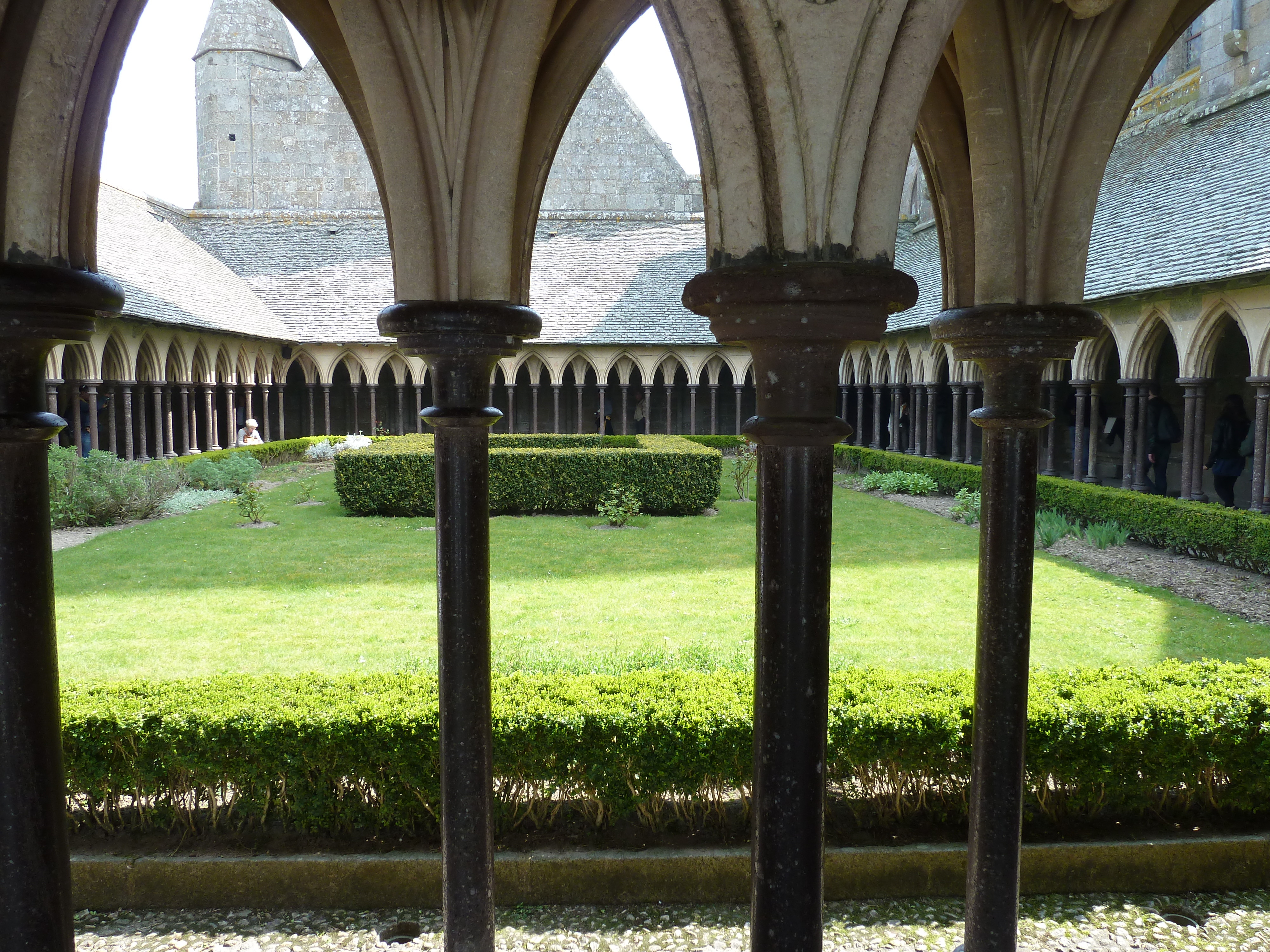 Picture France Mont St Michel Mont St Michel Abbey Cloister 2010-04 37 - Discovery Mont St Michel Abbey Cloister