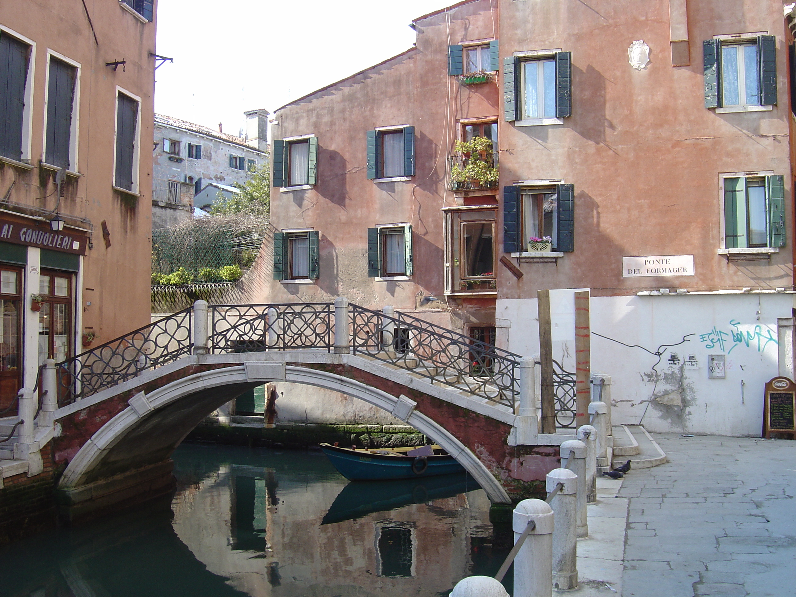 Picture Italy Venice 2005-03 51 - Journey Venice