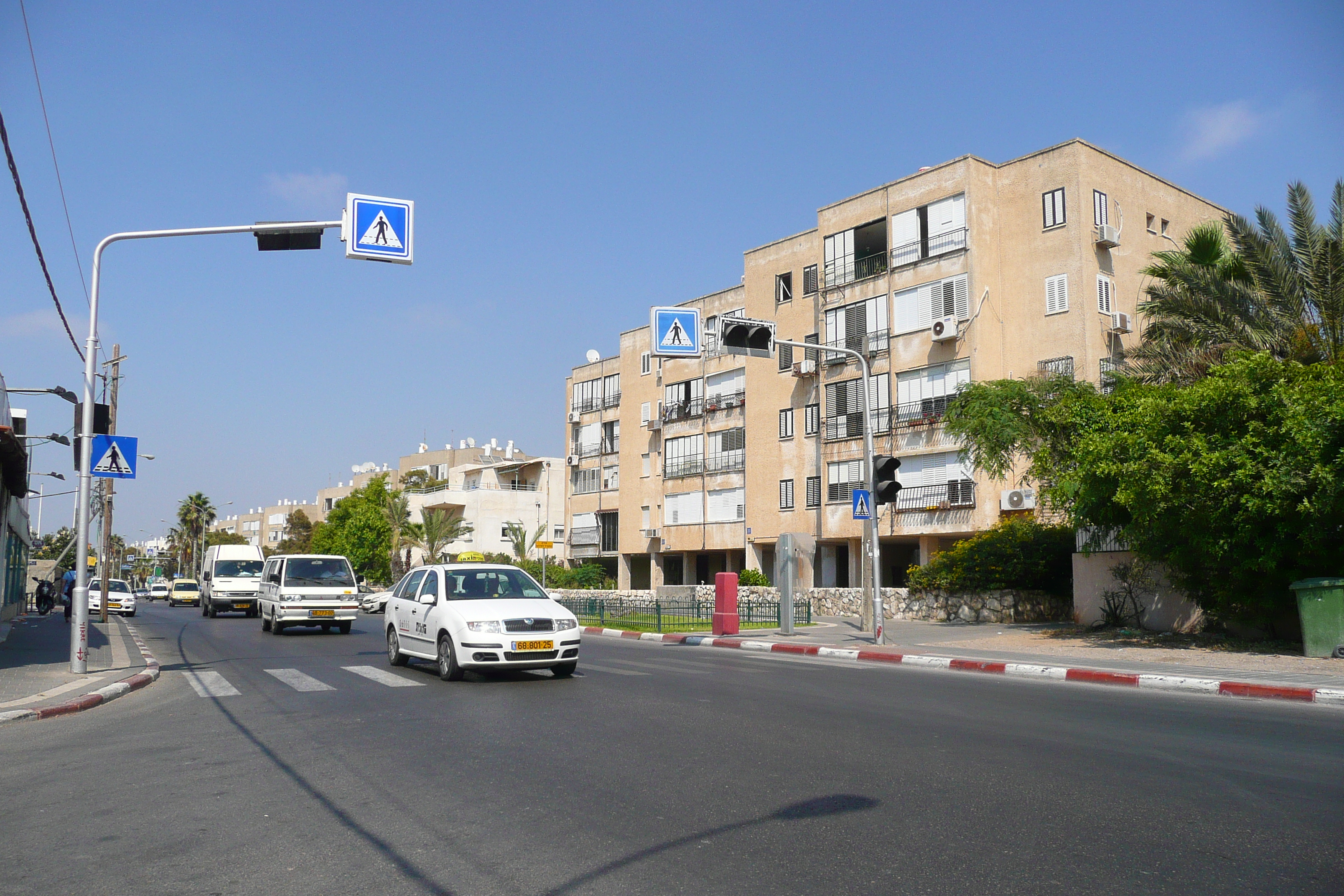 Picture Israel Bat Yam 2007-06 46 - Around Bat Yam