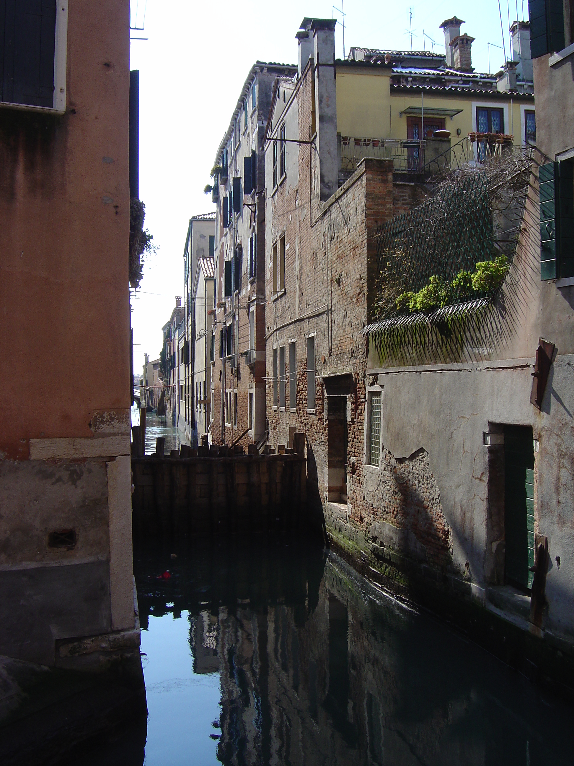 Picture Italy Venice 2005-03 75 - History Venice