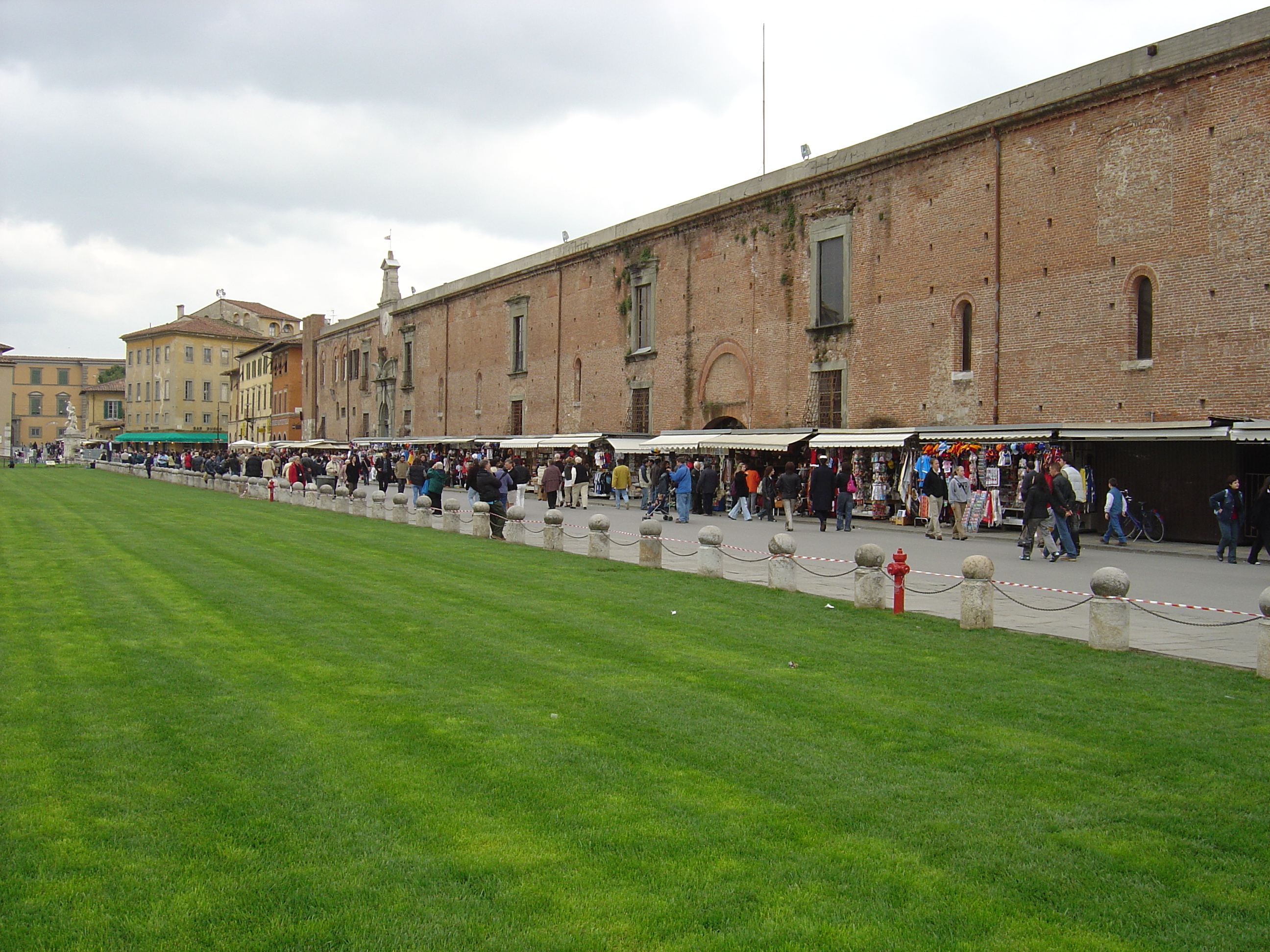 Picture Italy Pisa 2004-03 19 - Tours Pisa