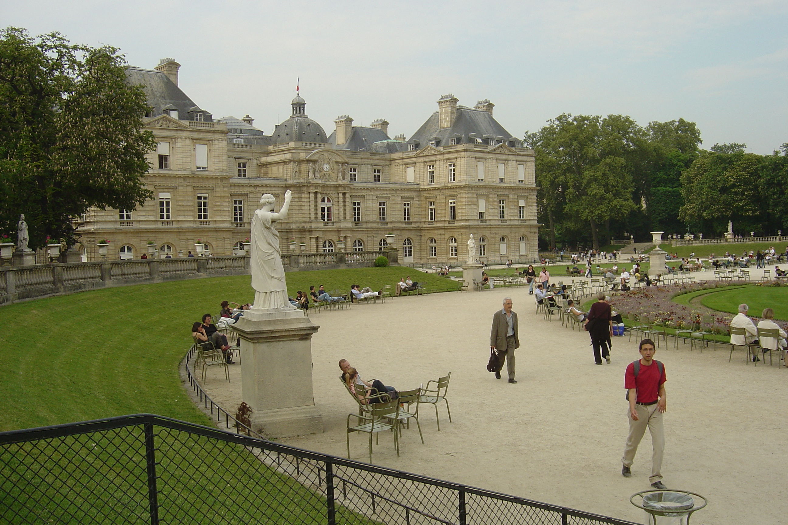 Picture France Paris Luxembourg Garden 2007-04 88 - Tour Luxembourg Garden