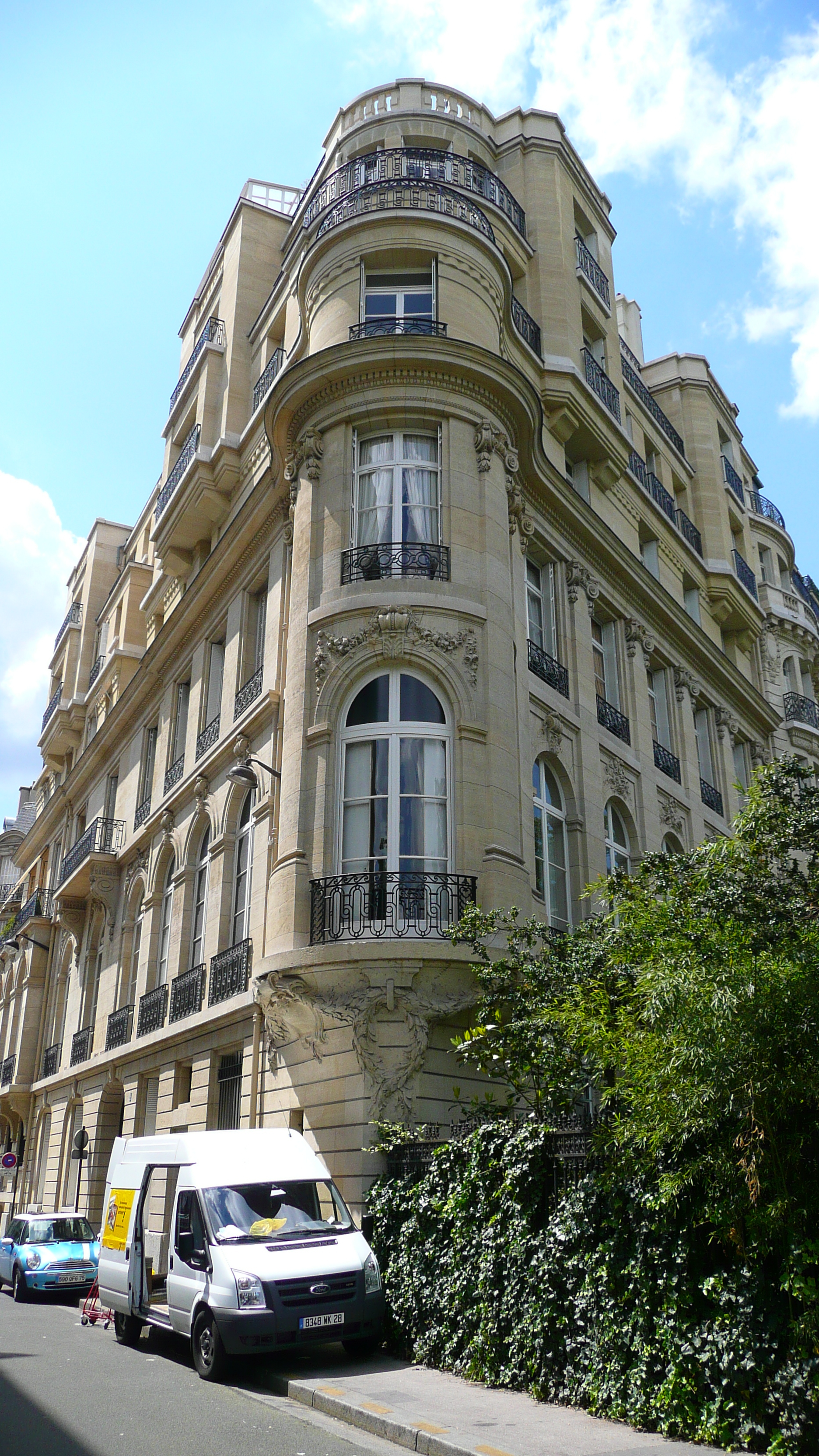 Picture France Paris Avenue Foch 2007-06 6 - Tours Avenue Foch