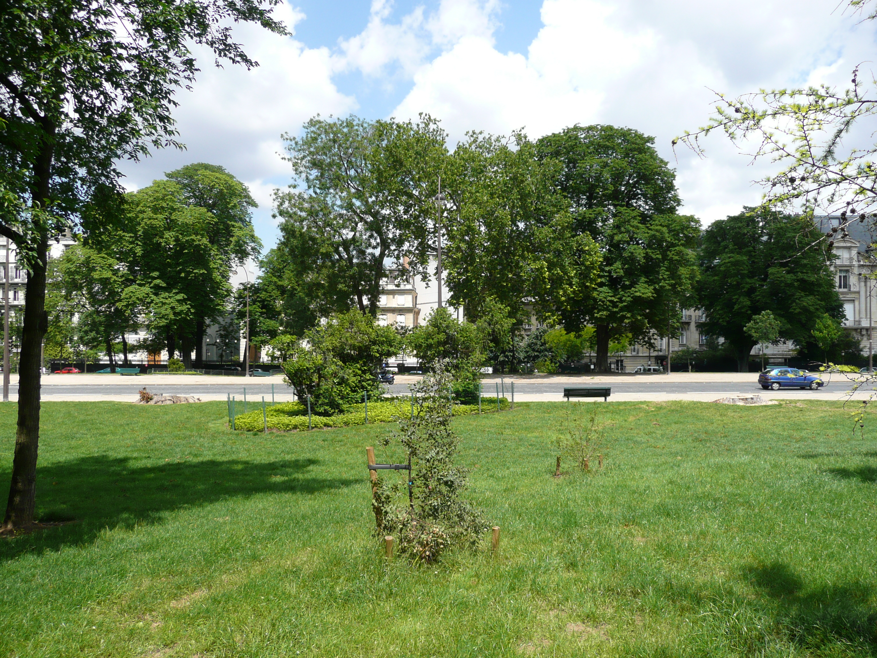 Picture France Paris Avenue Foch 2007-06 33 - Center Avenue Foch