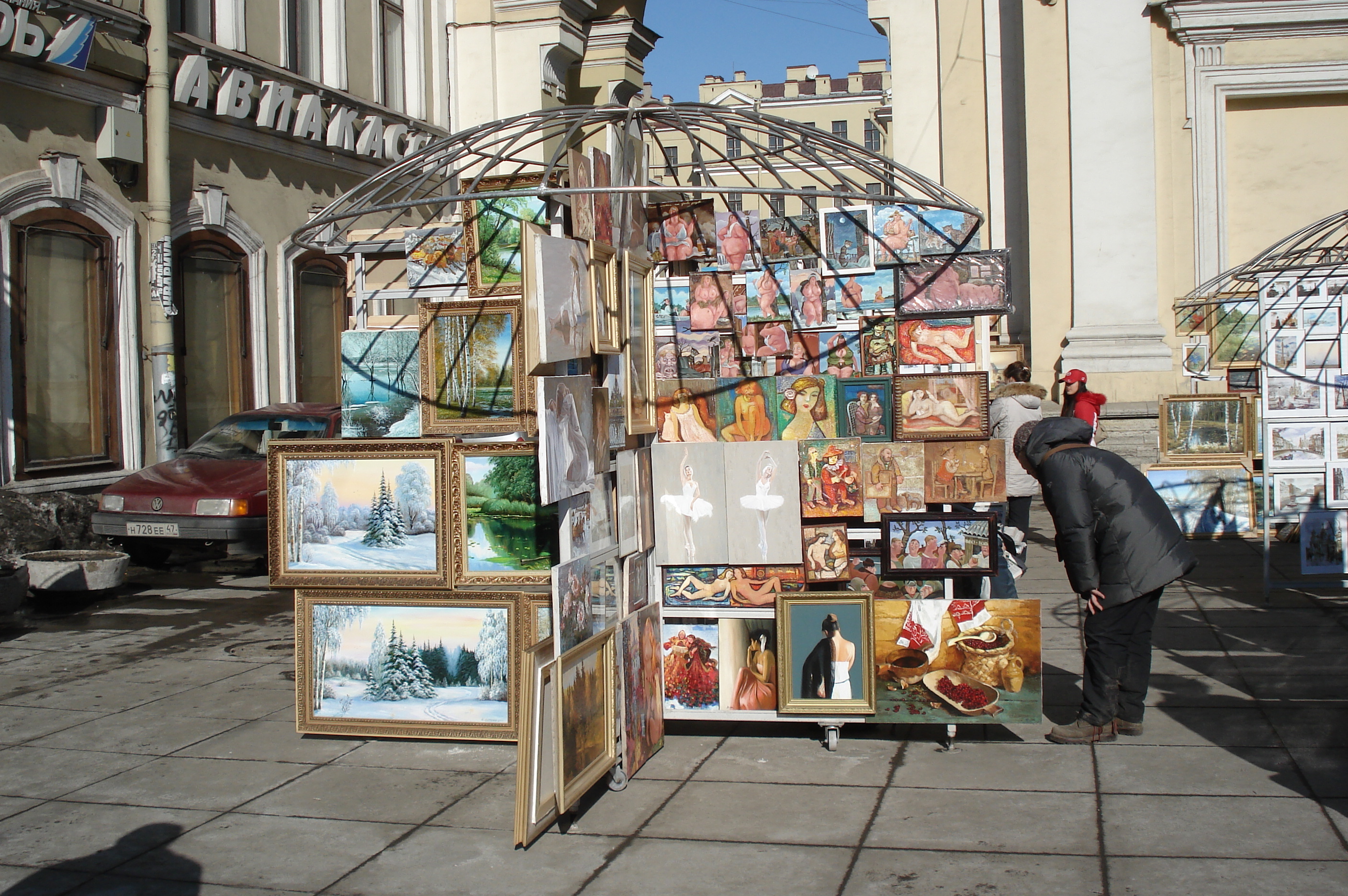 Picture Russia St Petersburg Nevsky Prospect 2006-03 109 - Tour Nevsky Prospect