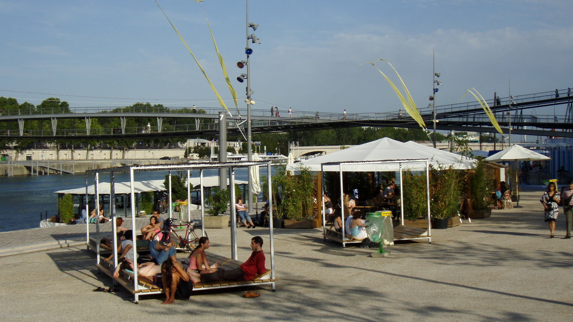 Picture France Paris Paris Plage Bercy 2007-08 39 - Tour Paris Plage Bercy