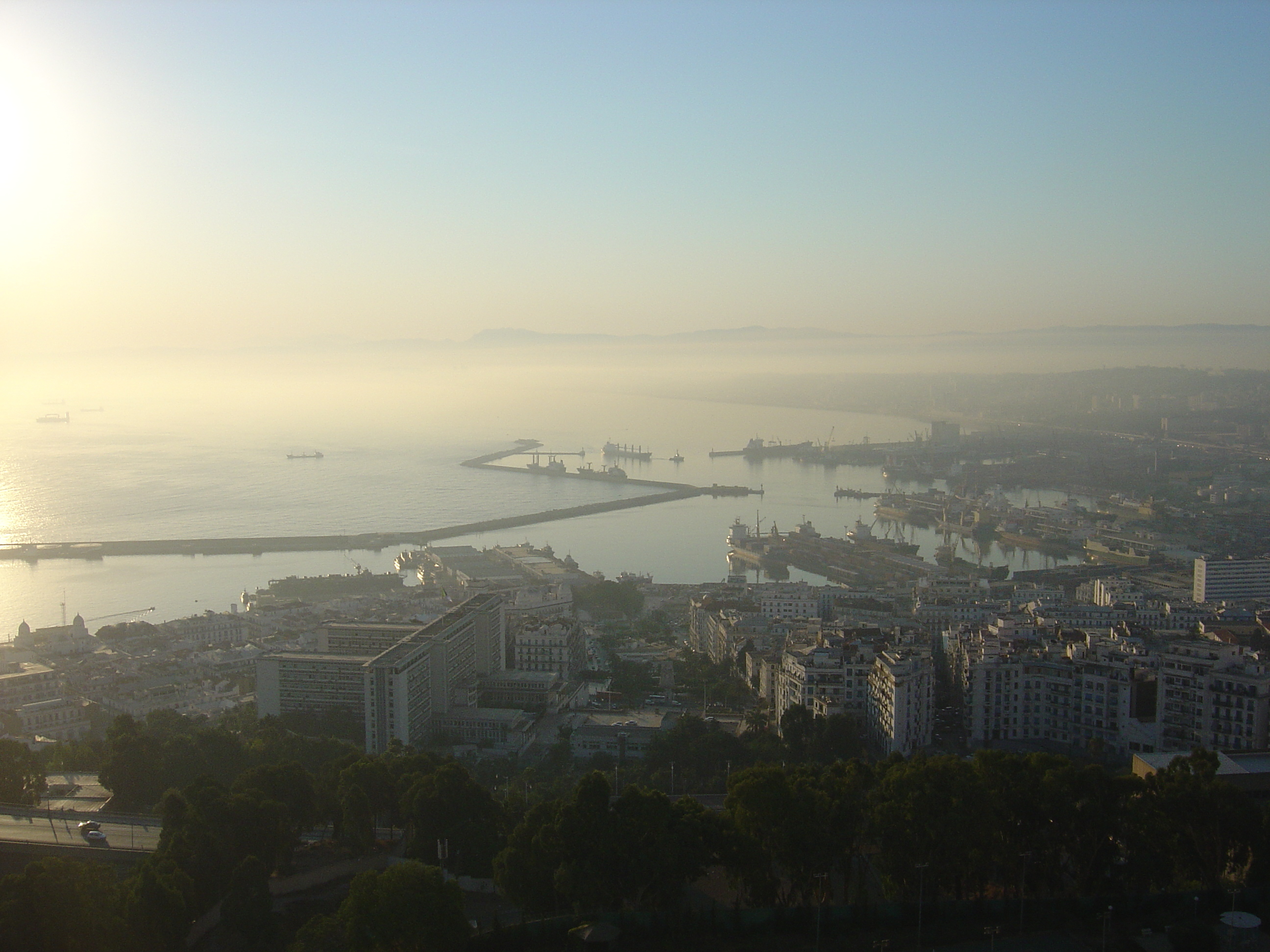 Picture Algeria Algiers 2004-09 17 - History Algiers