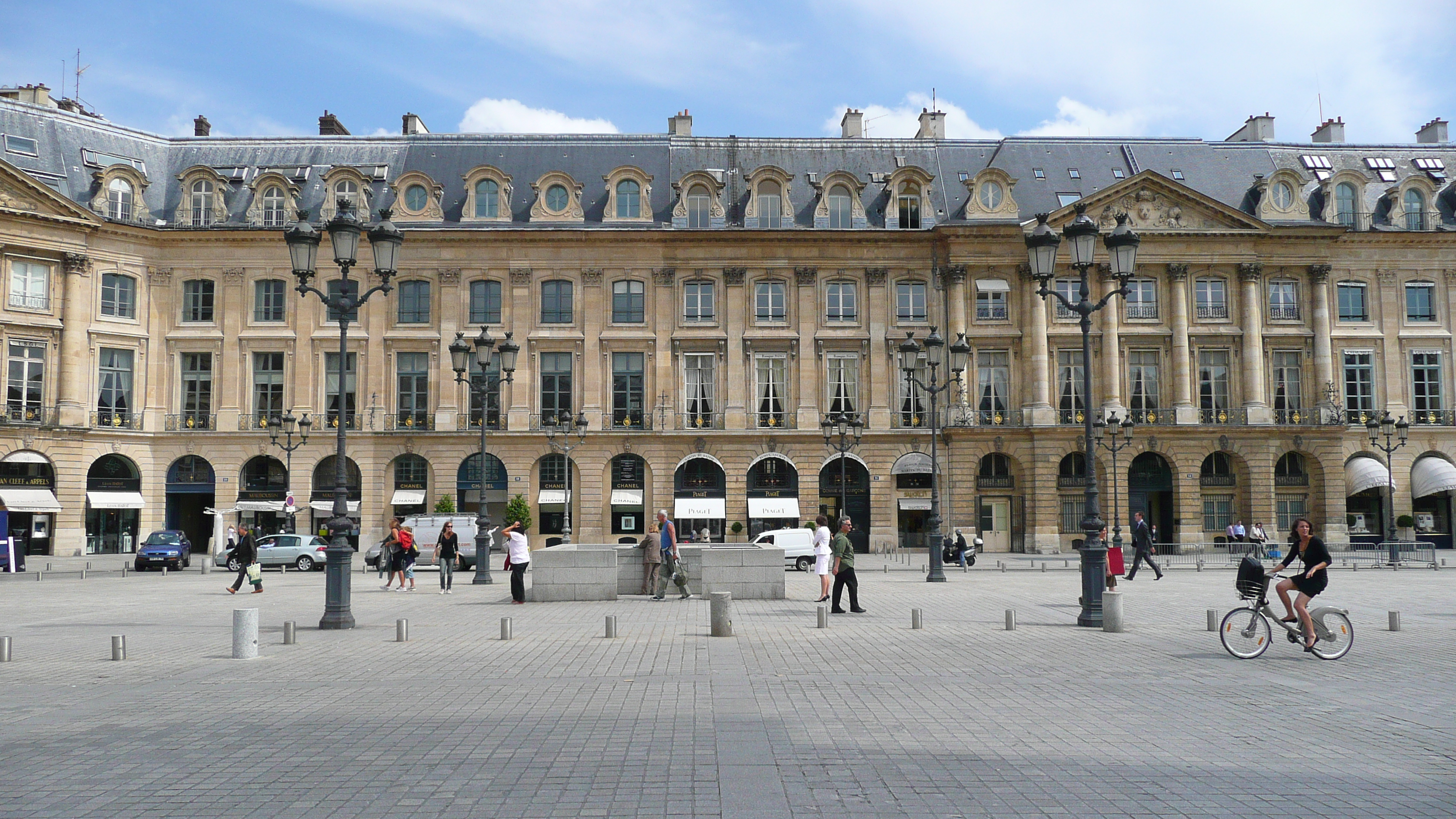 Picture France Paris Place Vendome 2007-07 6 - History Place Vendome