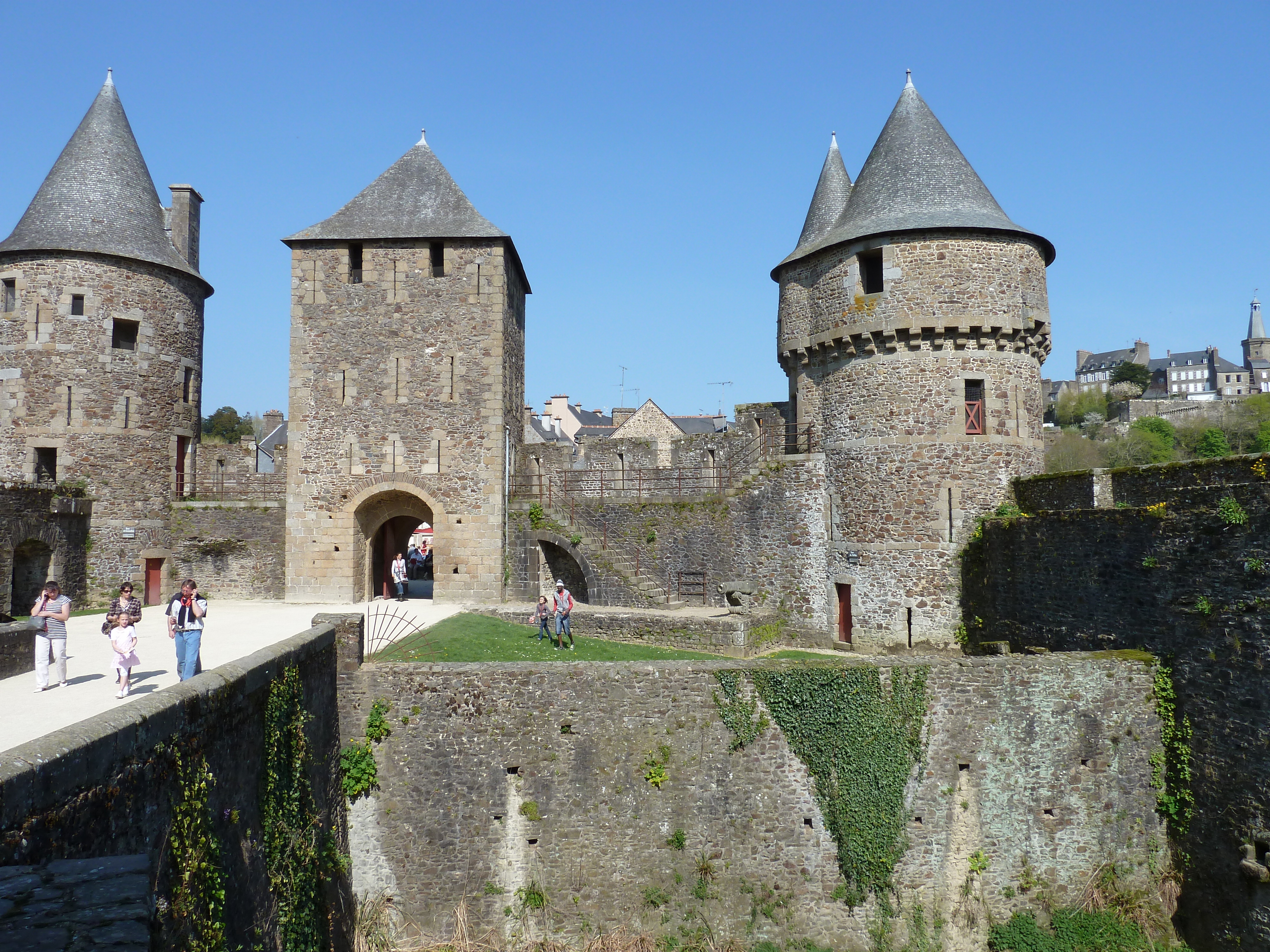 Picture France Fougeres 2010-04 42 - Discovery Fougeres