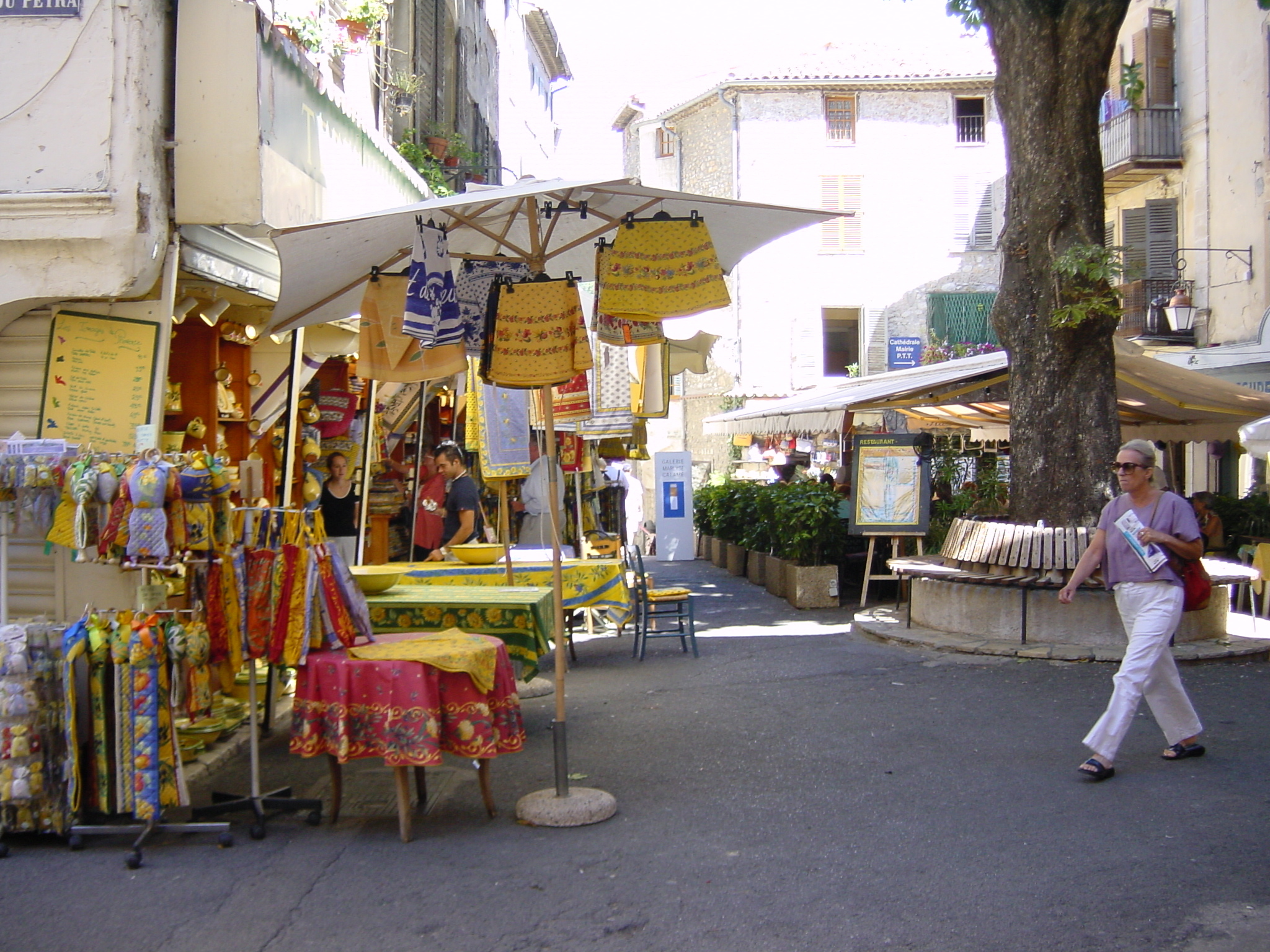 Picture France Vence 2001-09 15 - Center Vence