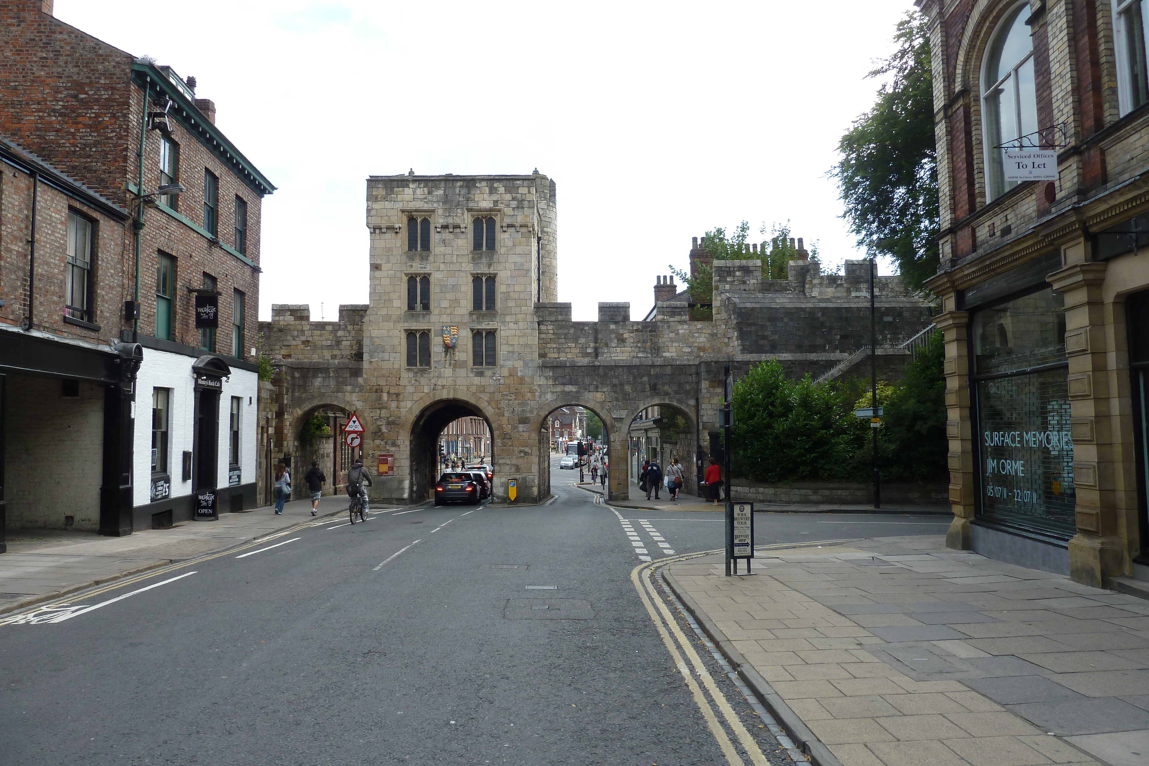 Picture United Kingdom York 2011-07 39 - History York