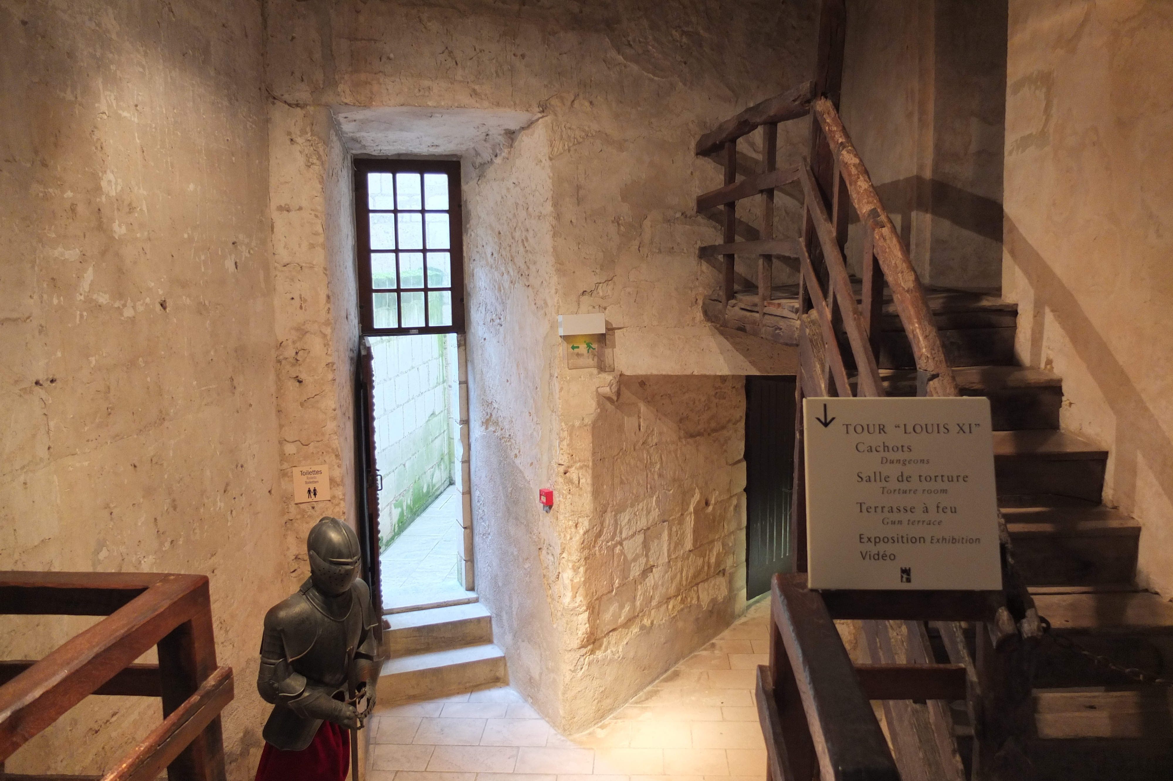 Picture France Loches Castle 2013-01 104 - Recreation Loches Castle