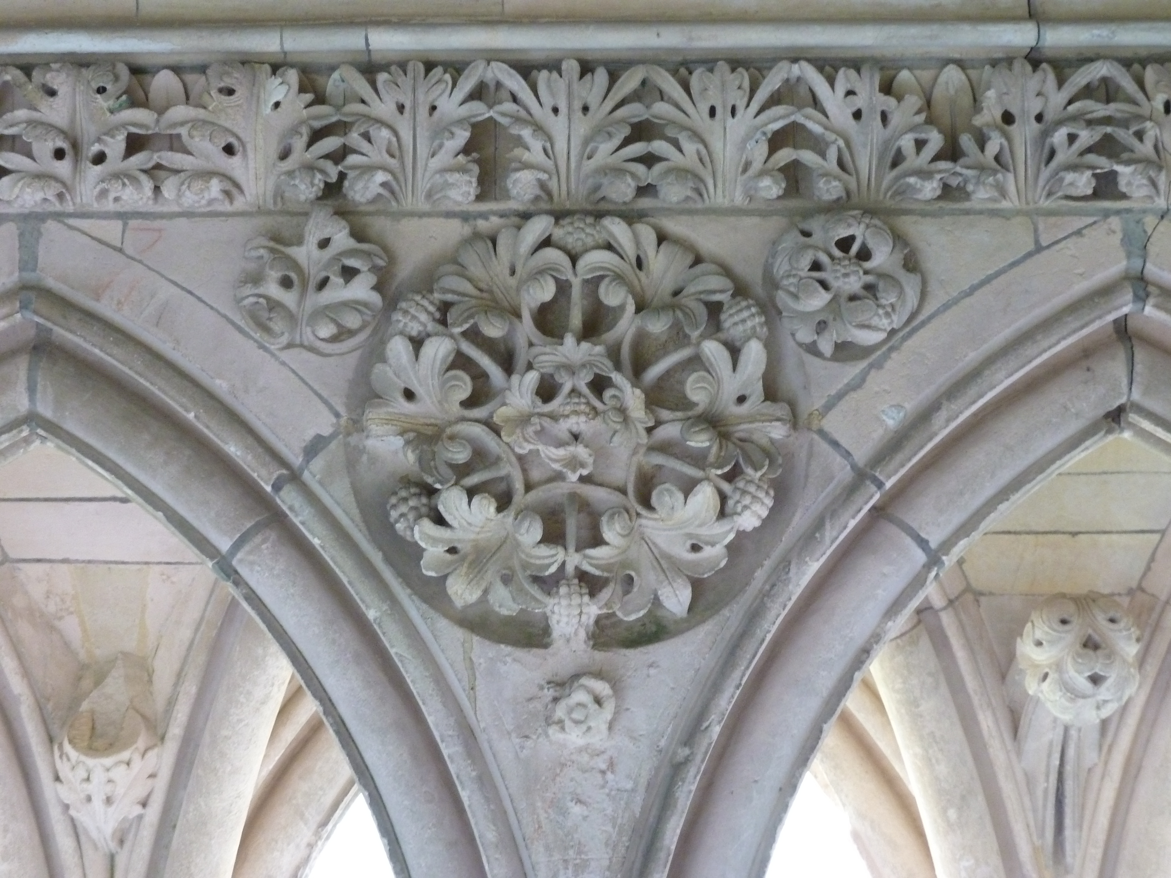 Picture France Mont St Michel Mont St Michel Abbey Cloister 2010-04 85 - Discovery Mont St Michel Abbey Cloister