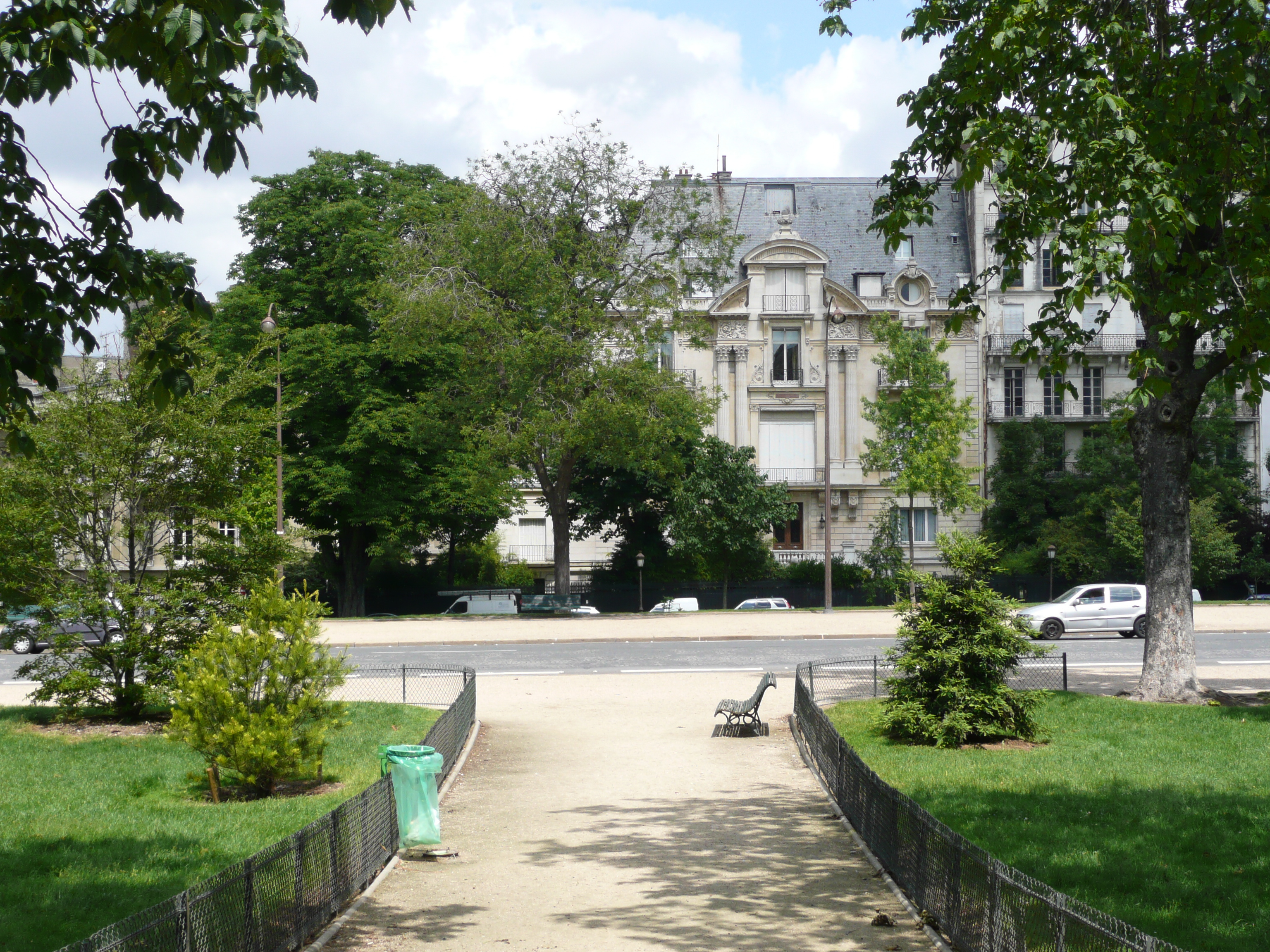 Picture France Paris Avenue Foch 2007-06 53 - Discovery Avenue Foch