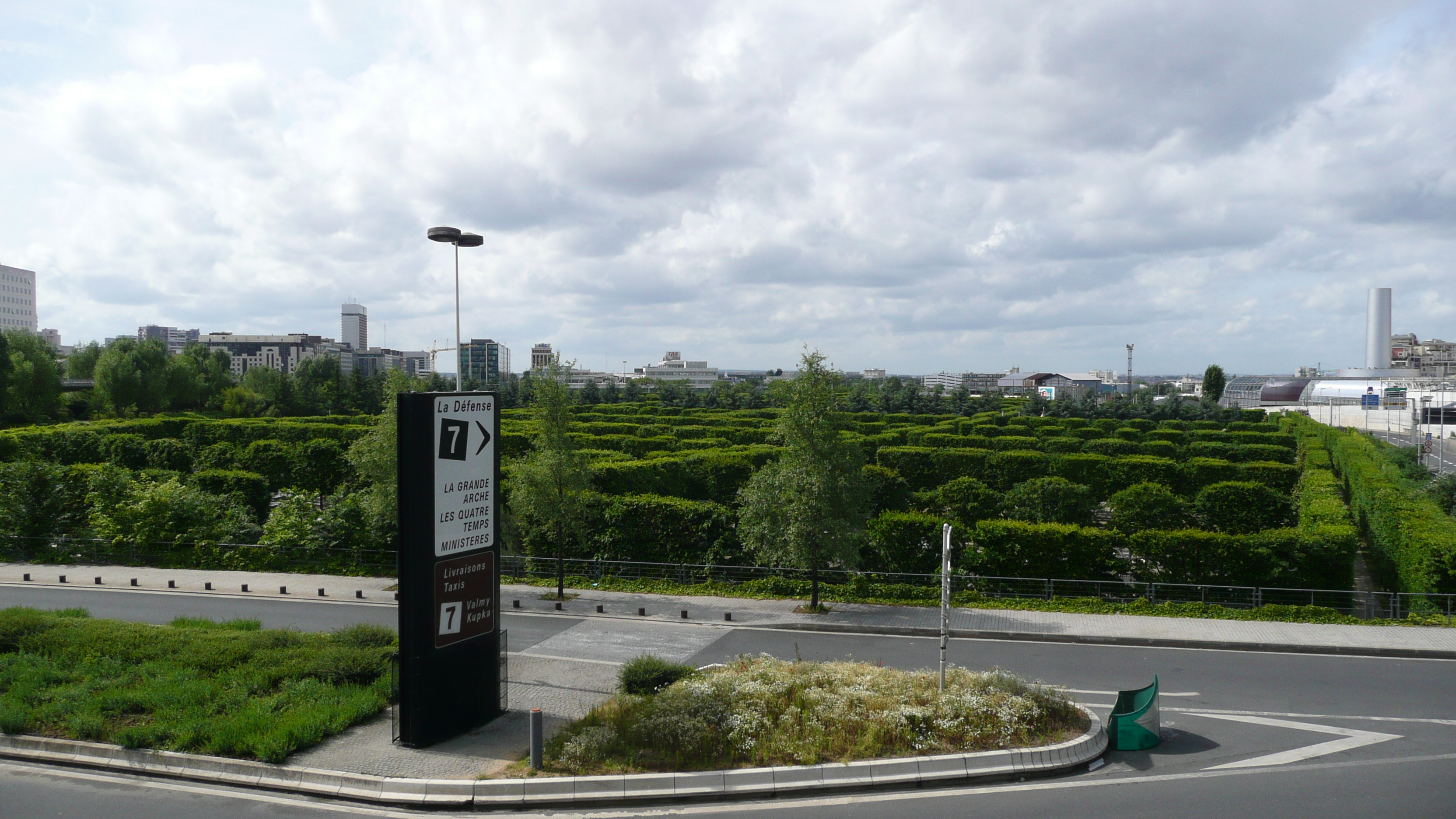 Picture France Paris La Defense 2007-05 204 - Tours La Defense