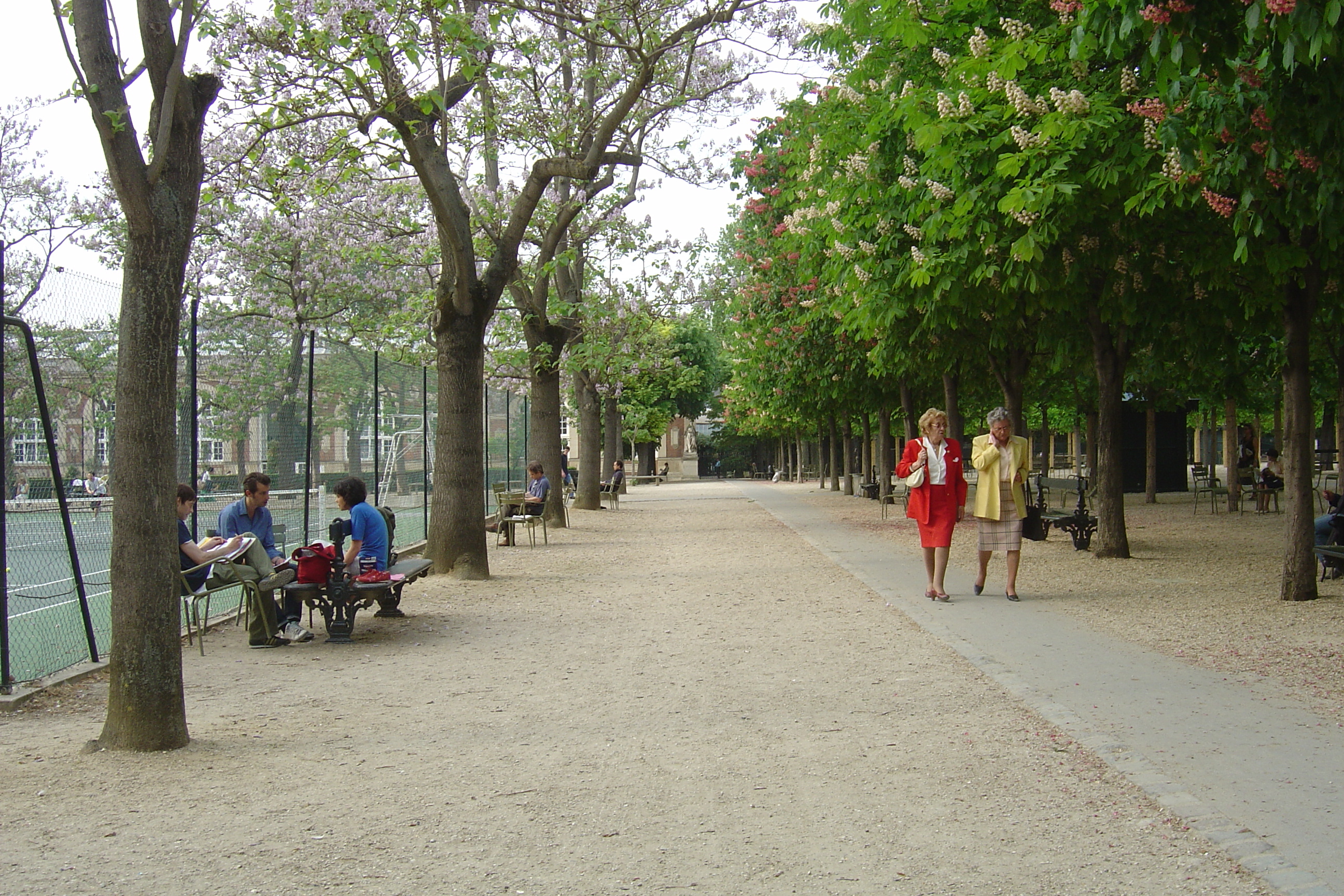 Picture France Paris Luxembourg Garden 2007-04 174 - Tour Luxembourg Garden