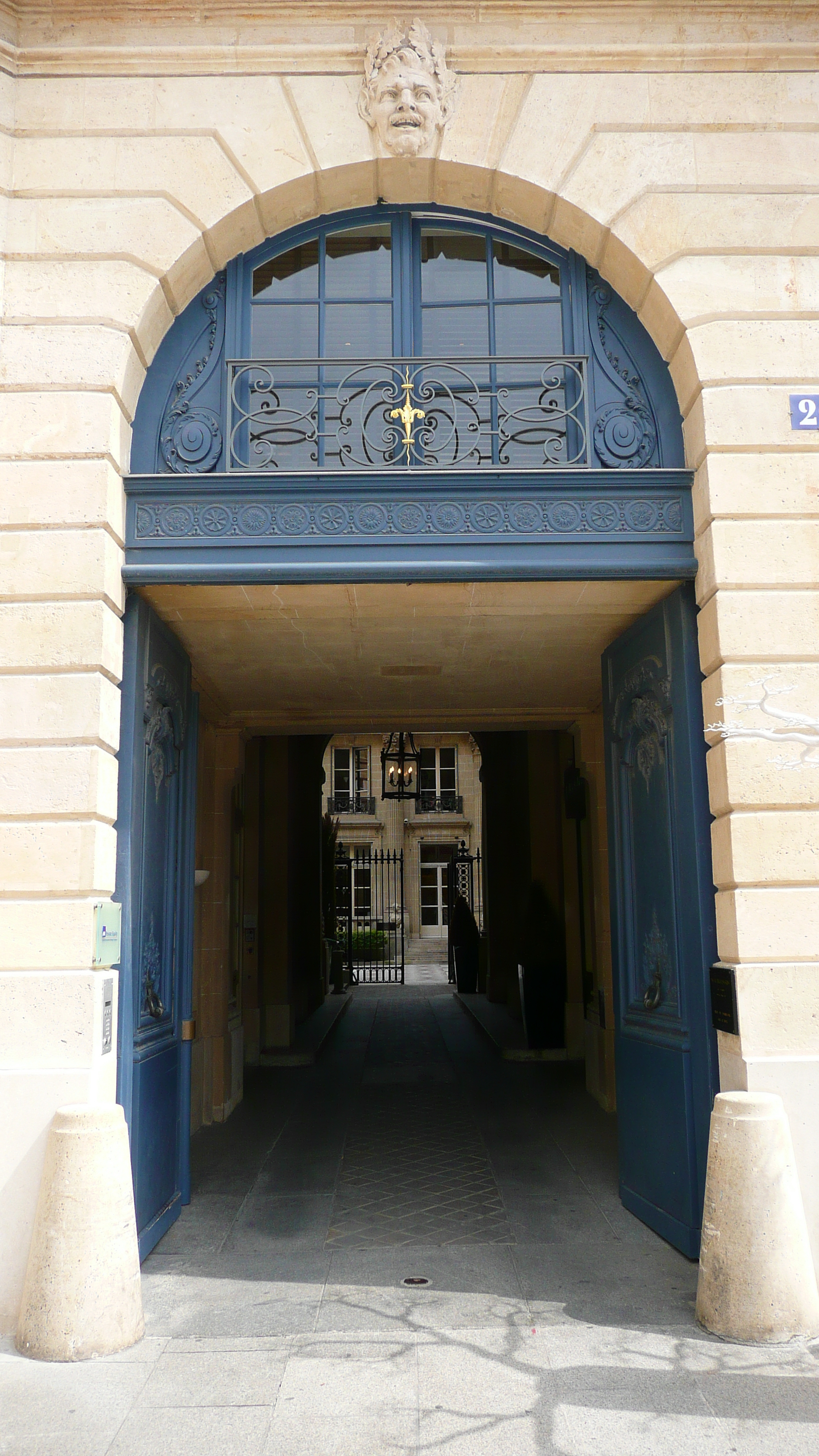 Picture France Paris Place Vendome 2007-07 34 - Tour Place Vendome