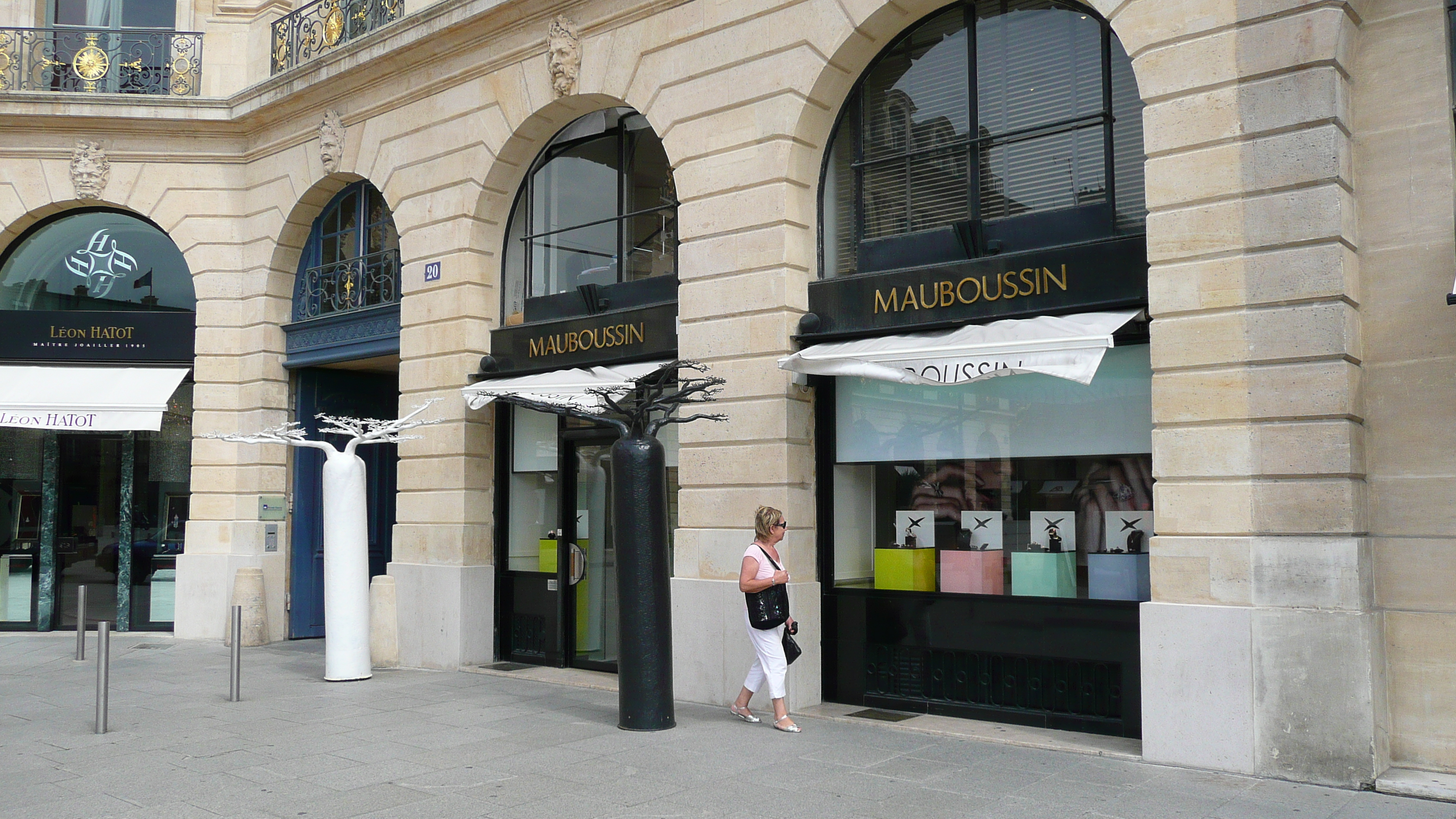 Picture France Paris Place Vendome 2007-07 15 - History Place Vendome