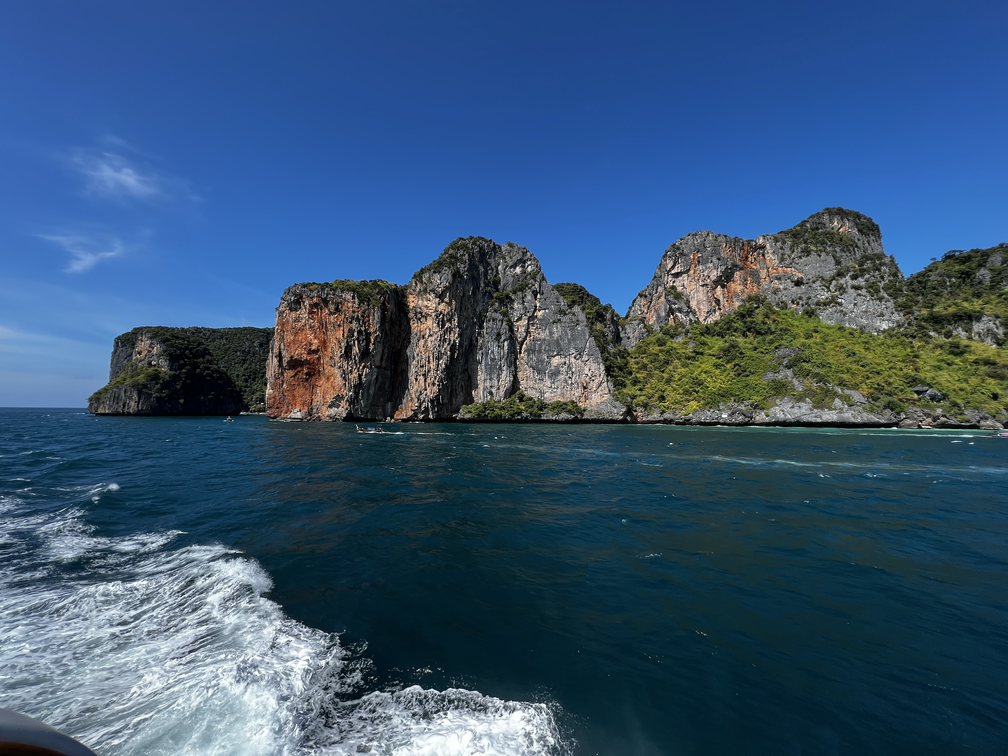 Picture Thailand Phuket to Ko Phi Phi Ferry 2021-12 57 - Recreation Phuket to Ko Phi Phi Ferry