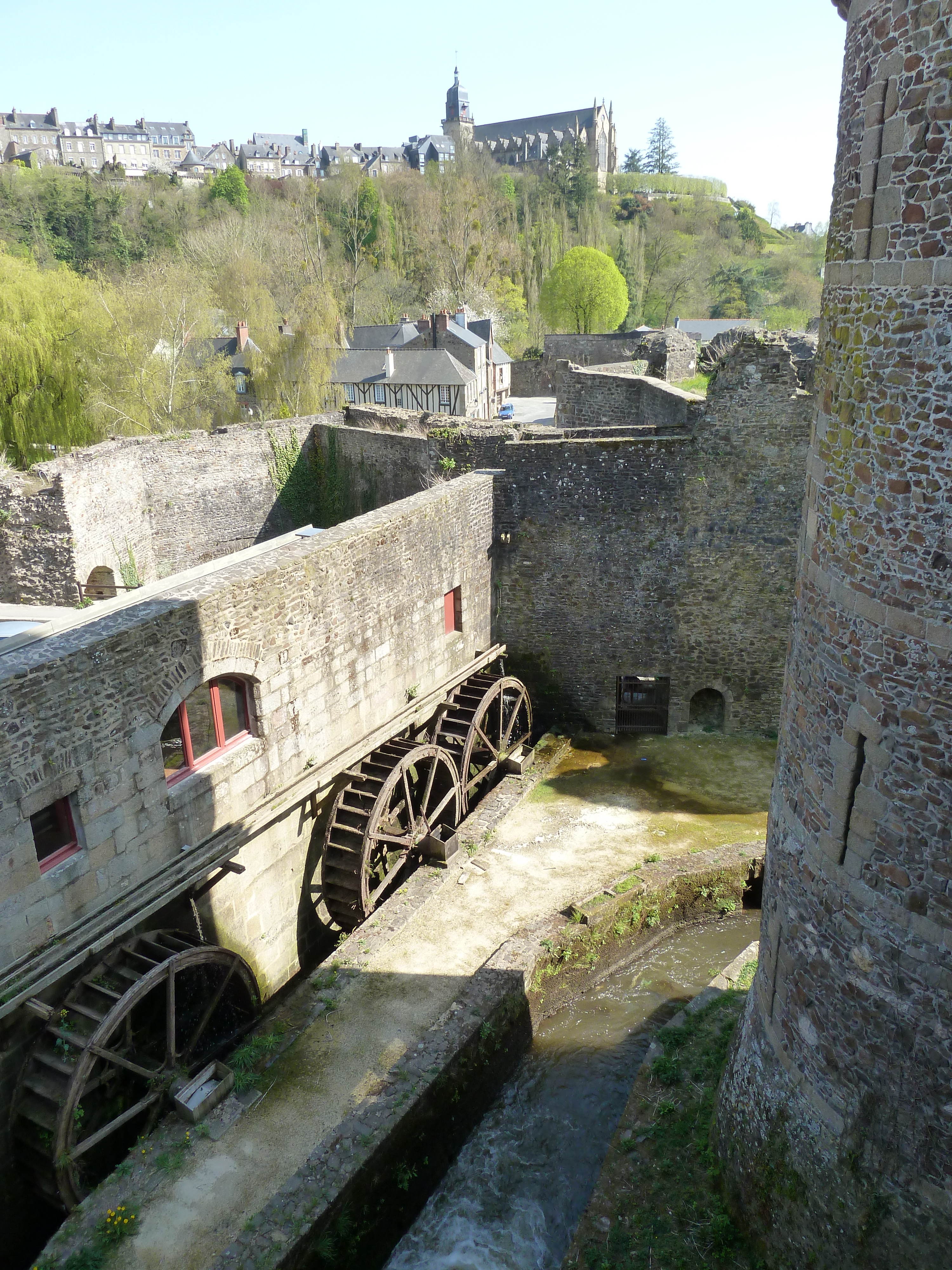 Picture France Fougeres 2010-04 170 - Center Fougeres