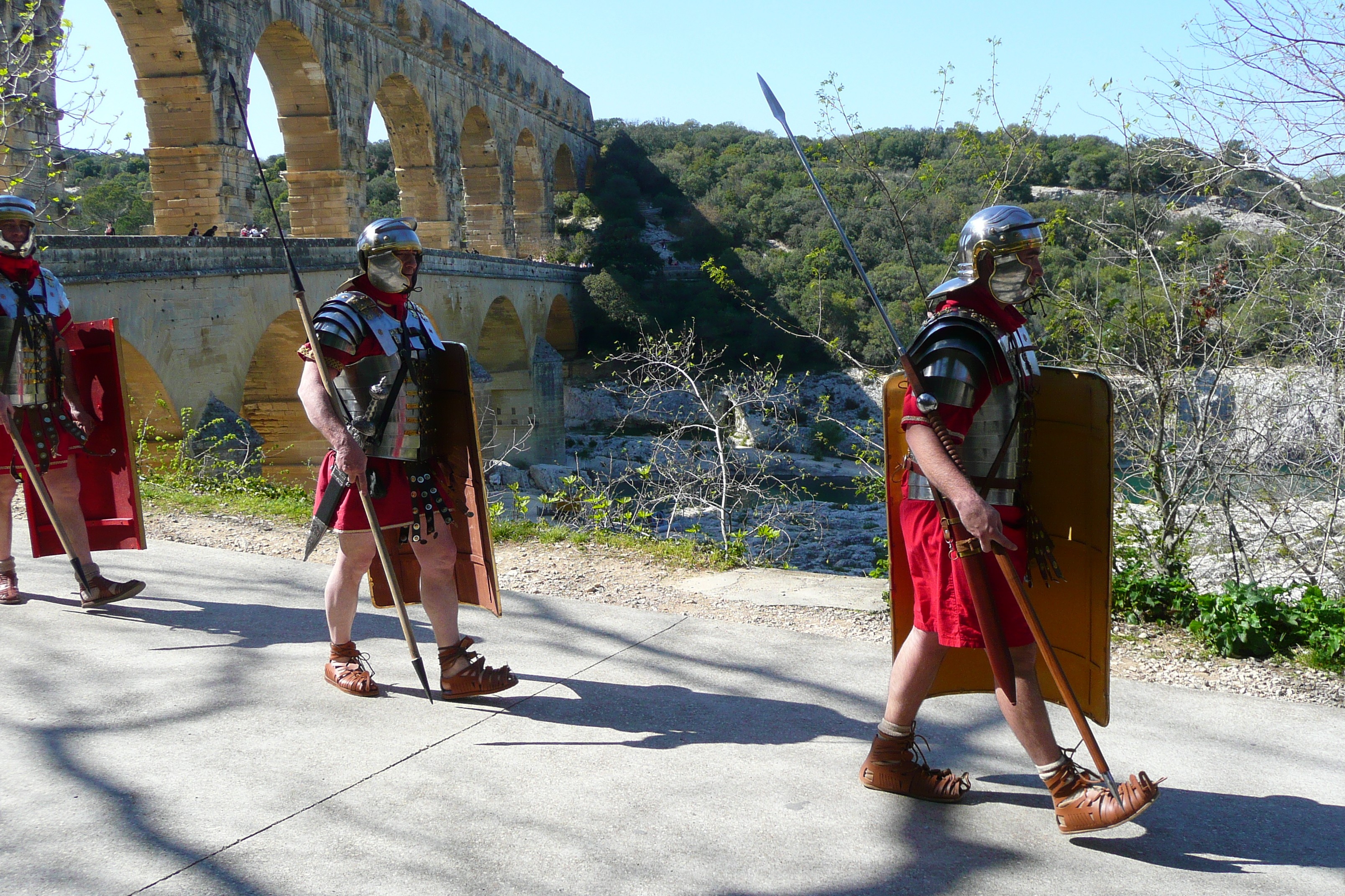 Picture France Pont du Gard 2008-04 62 - Discovery Pont du Gard