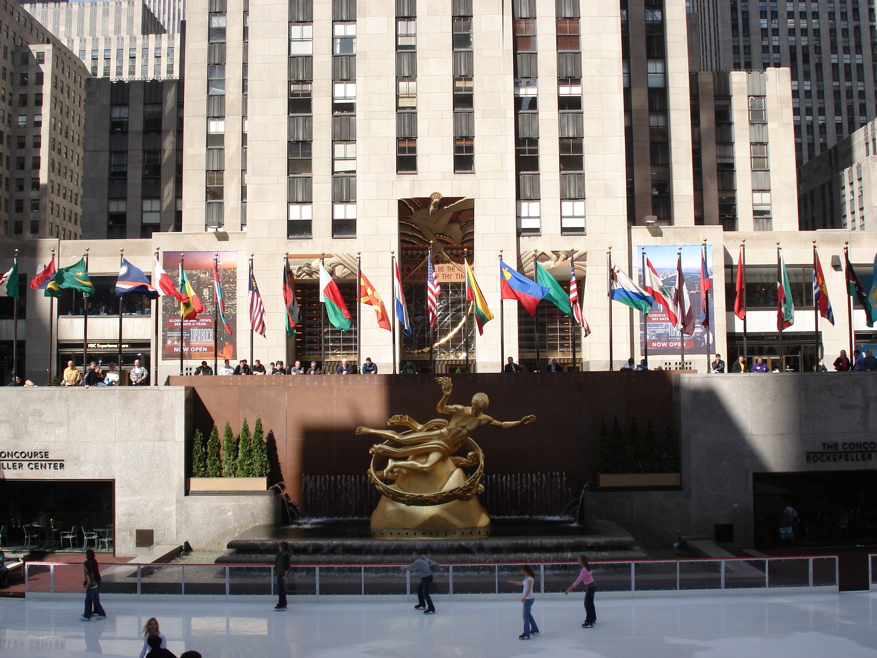 Picture United States New York Rockefeller Center 2006-03 13 - Tours Rockefeller Center