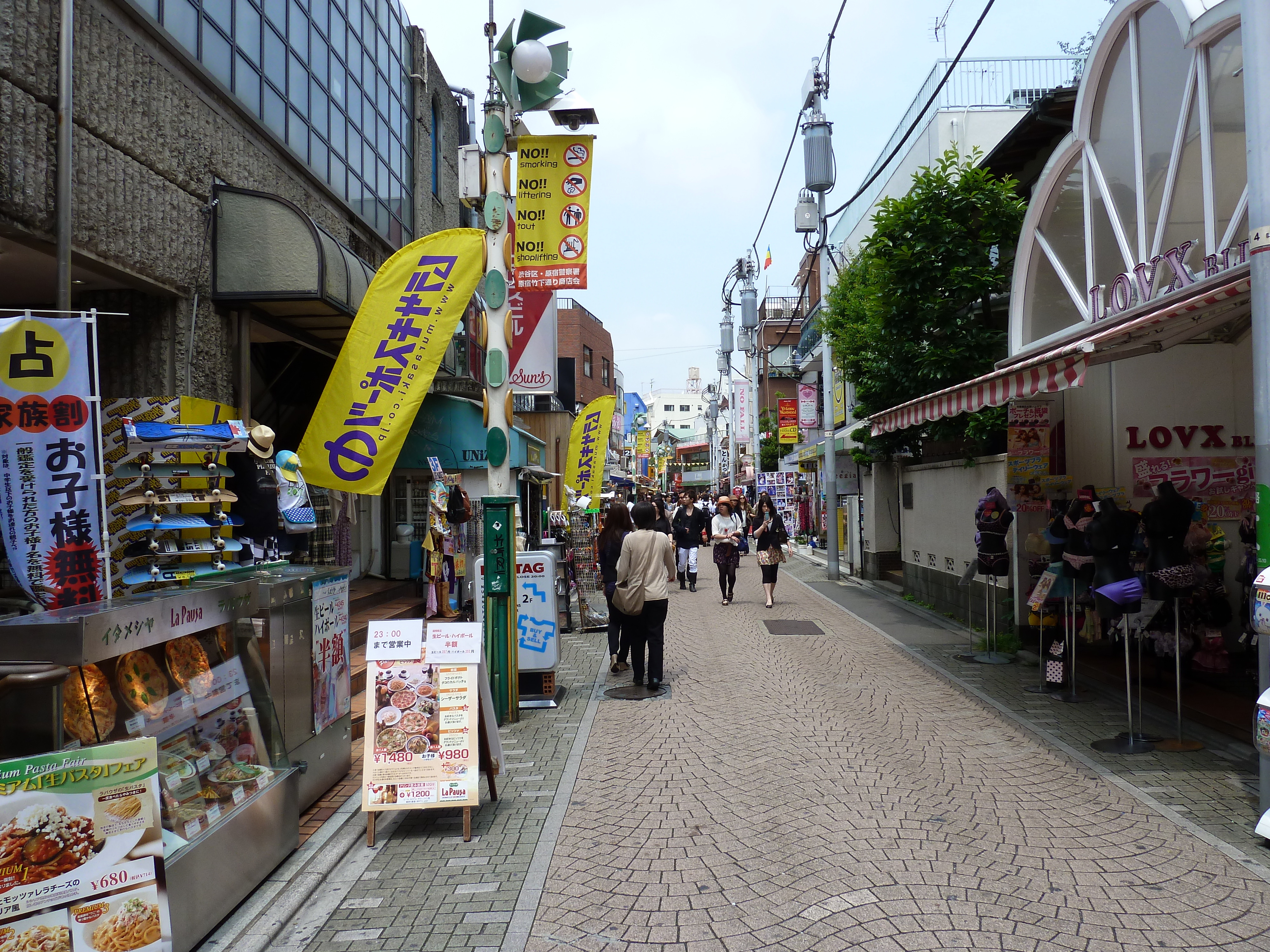 Picture Japan Tokyo Takeshita Street 2010-06 4 - Around Takeshita Street