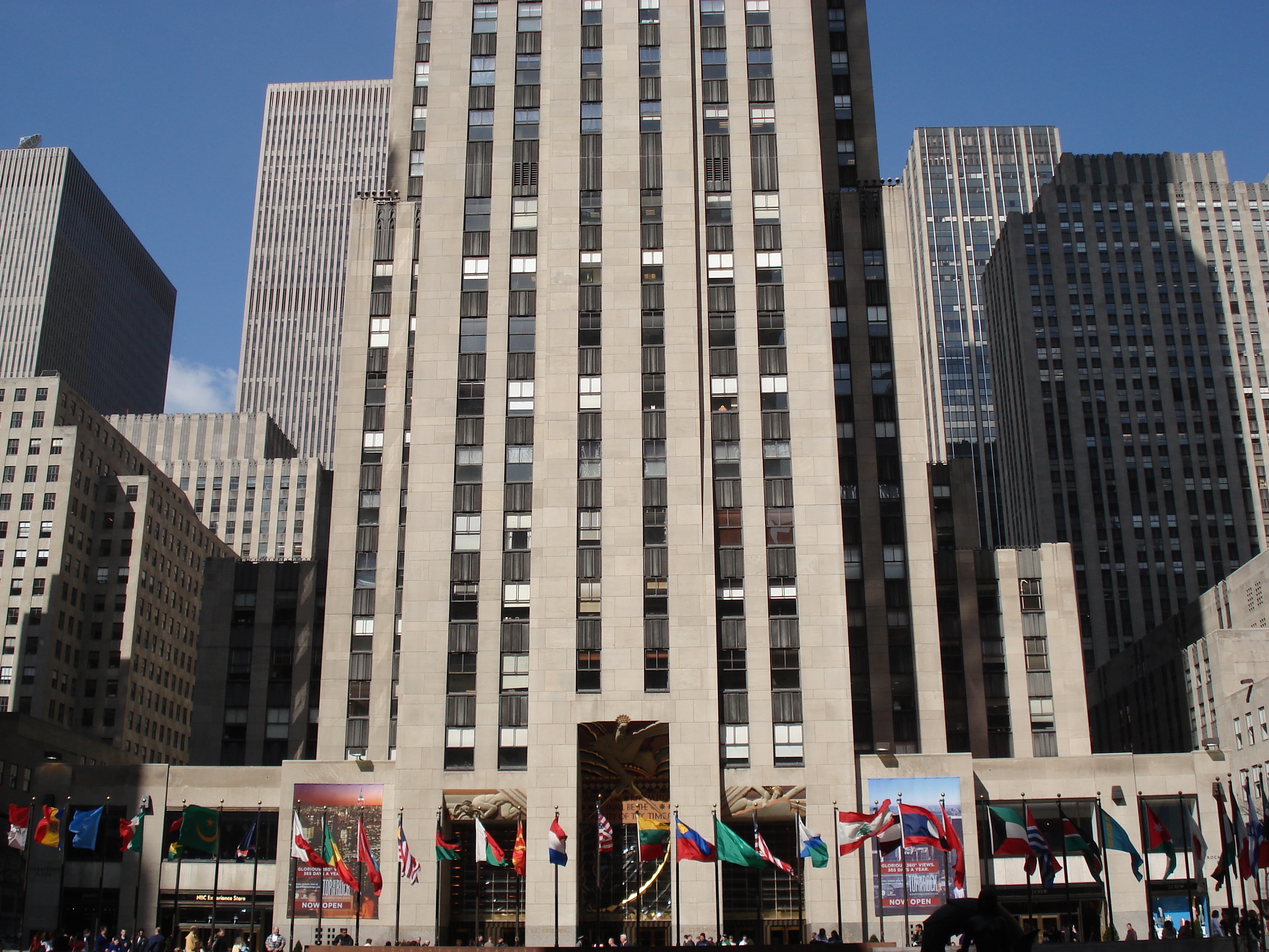 Picture United States New York Rockefeller Center 2006-03 2 - History Rockefeller Center