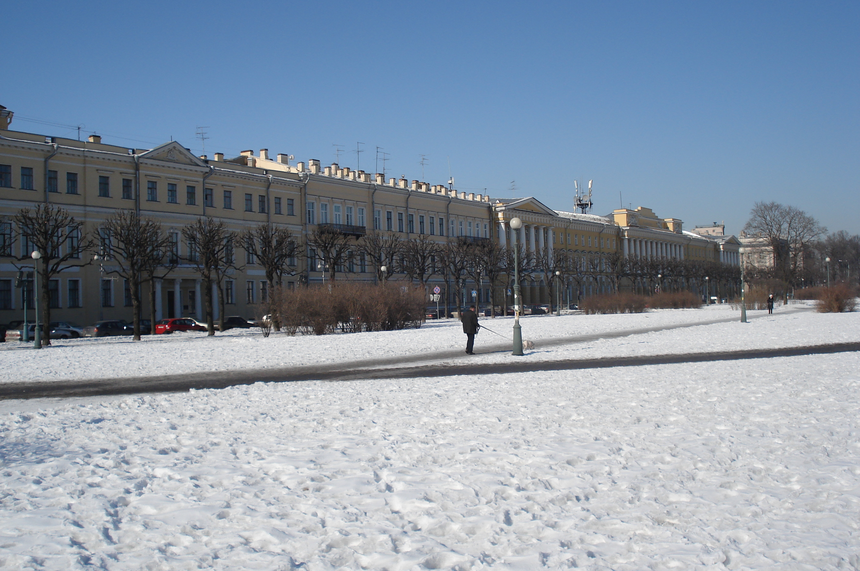 Picture Russia St Petersburg Marsovo Pole 2006-03 8 - Tours Marsovo Pole