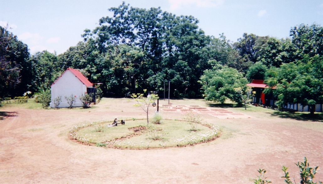 Picture Madagascar 1999-10 10 - Center Madagascar