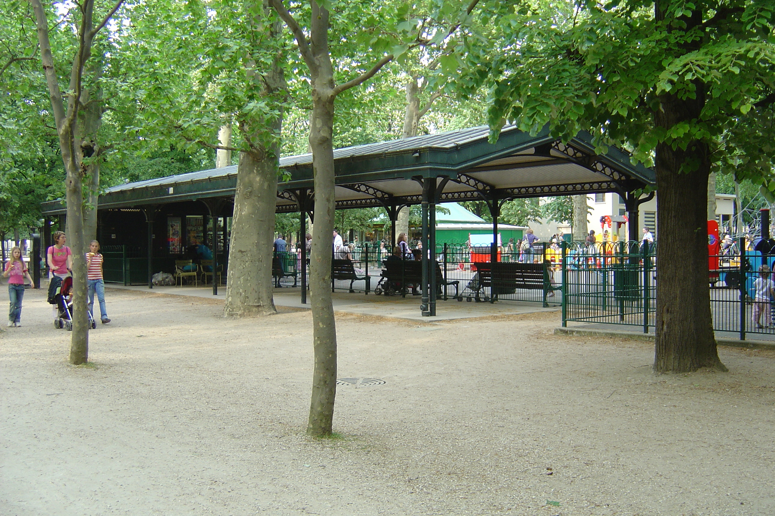 Picture France Paris Luxembourg Garden 2007-04 9 - Journey Luxembourg Garden