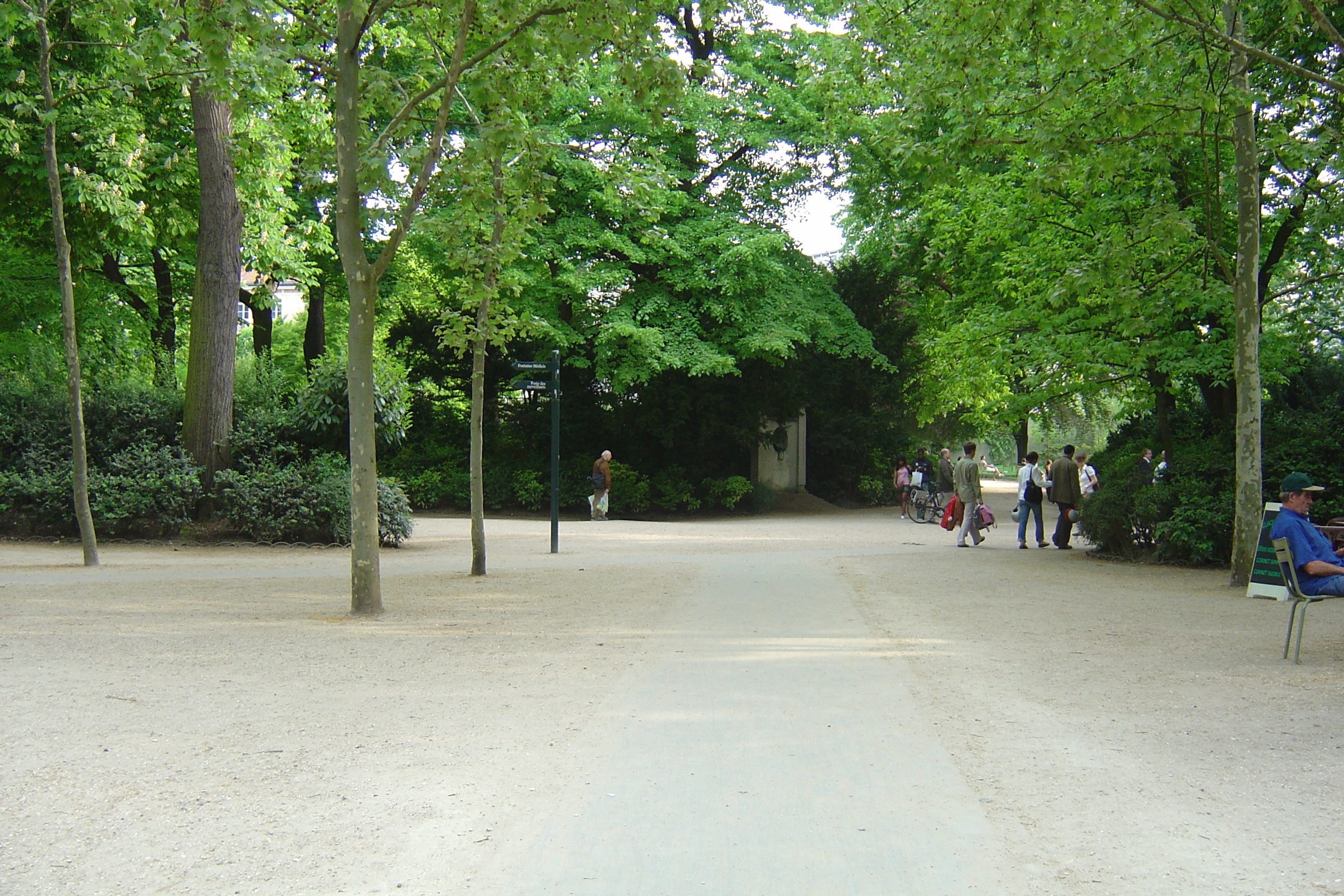 Picture France Paris Luxembourg Garden 2007-04 36 - Tour Luxembourg Garden