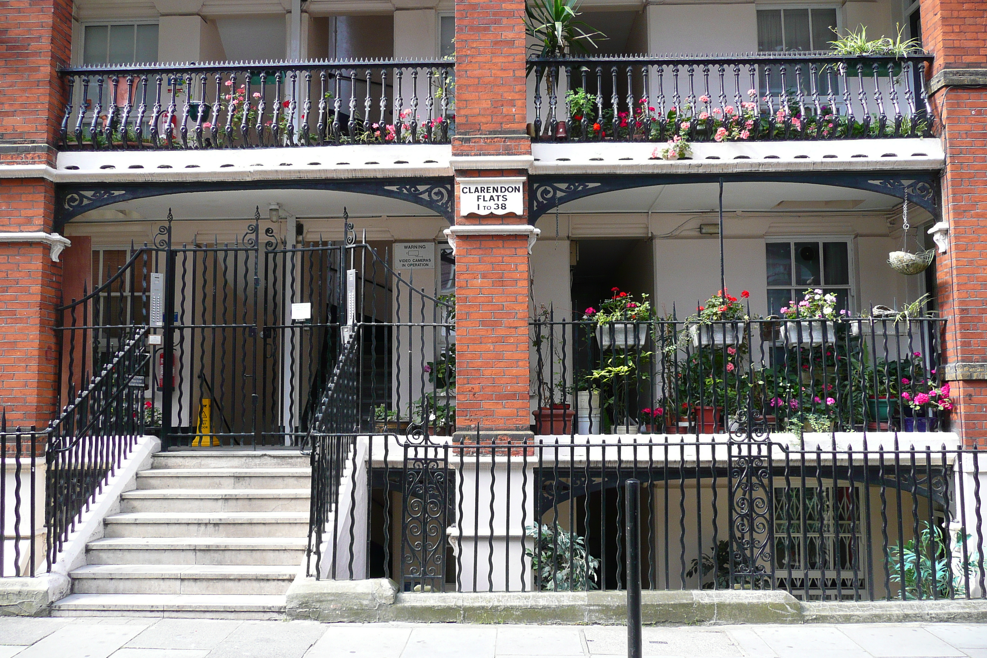 Picture United Kingdom London Brown Hart Gardens 2007-09 10 - Tour Brown Hart Gardens